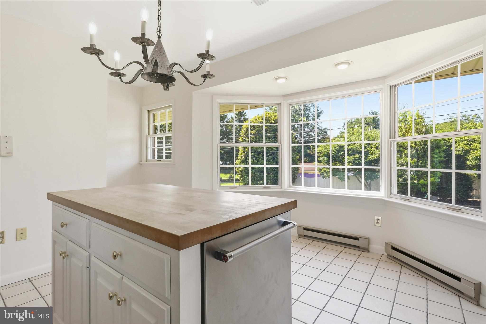VAN LEAR MANOR - Residential