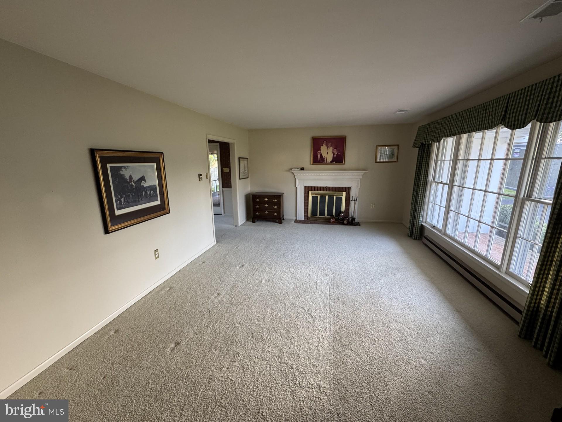 VAN LEAR MANOR - Residential