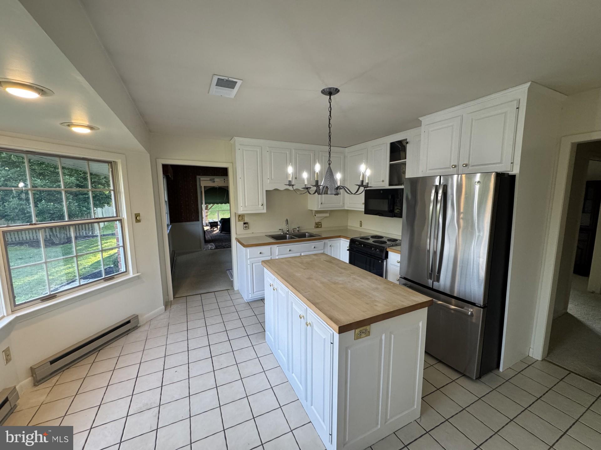 VAN LEAR MANOR - Residential