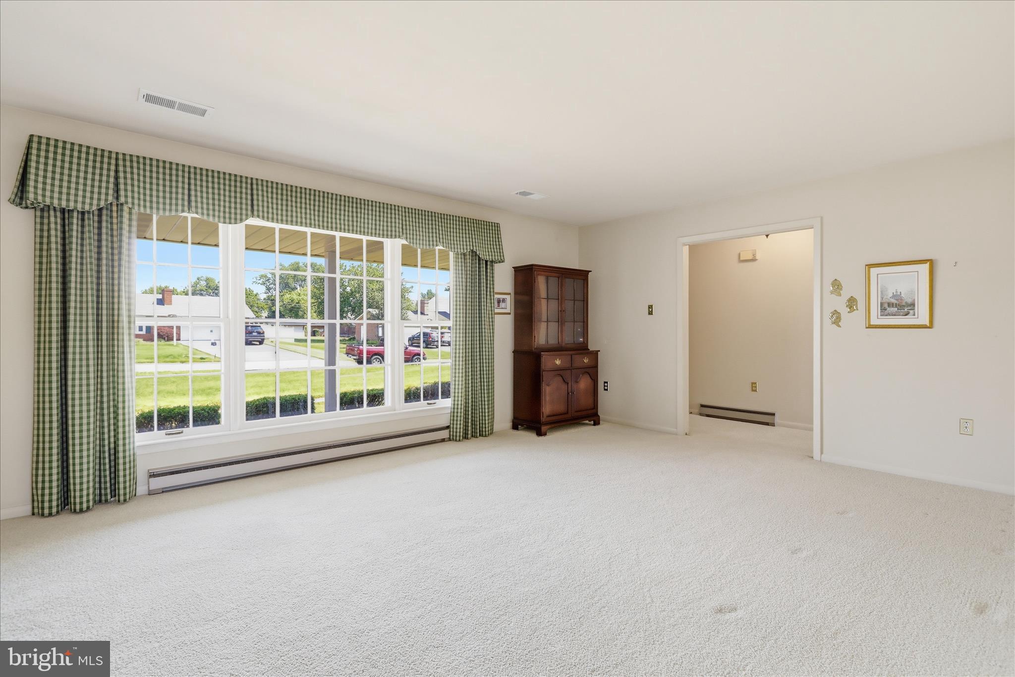 VAN LEAR MANOR - Residential