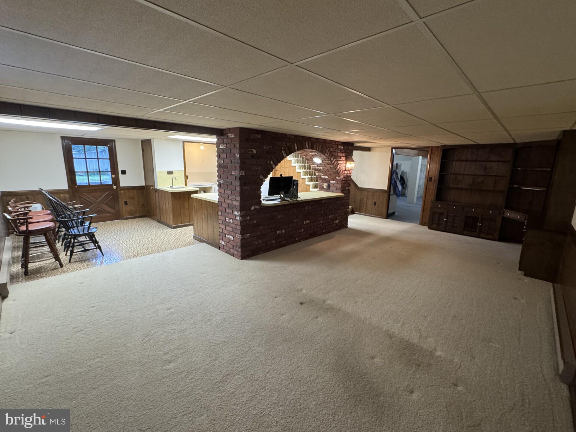VAN LEAR MANOR - Residential