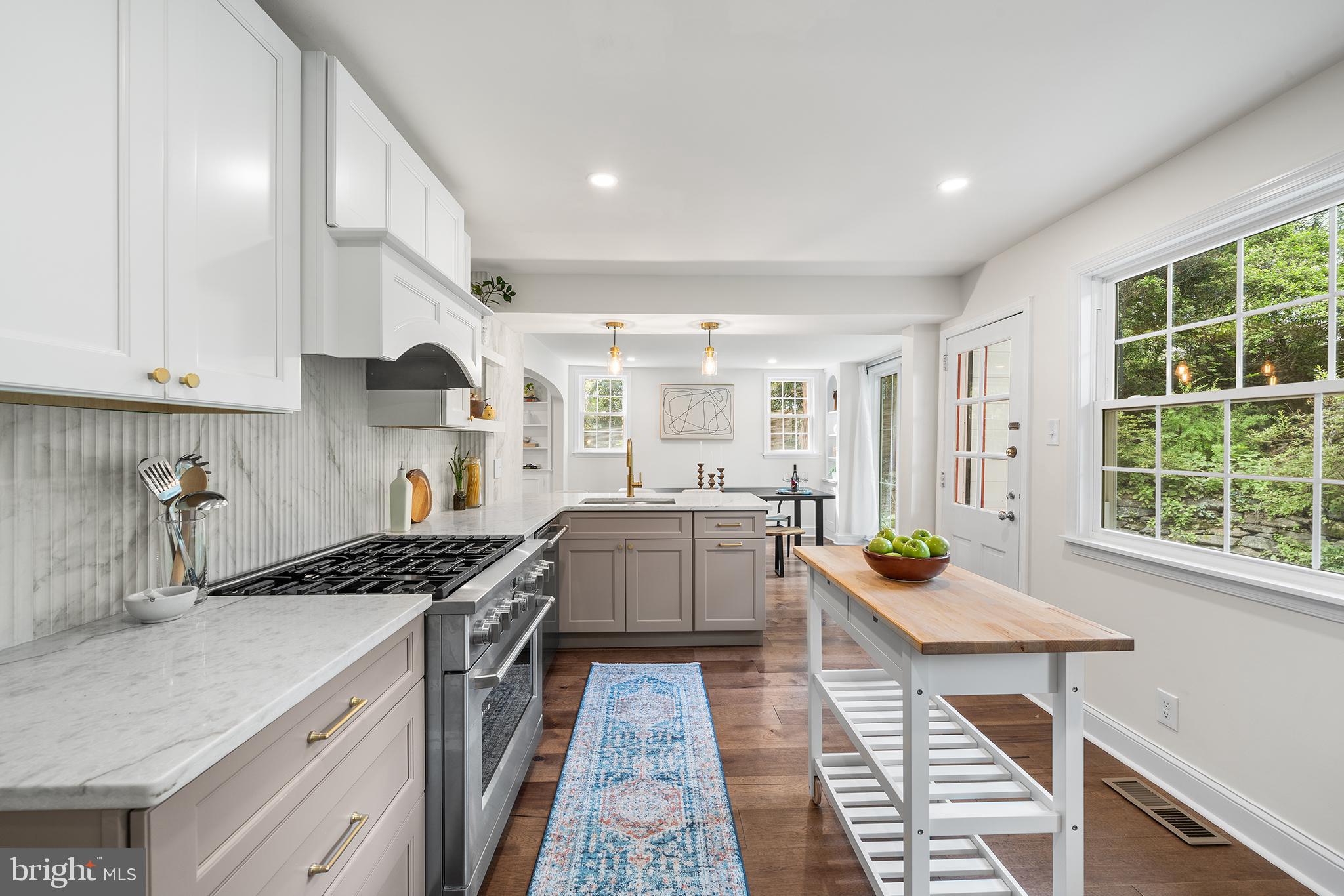 PENN WYNNE - Residential