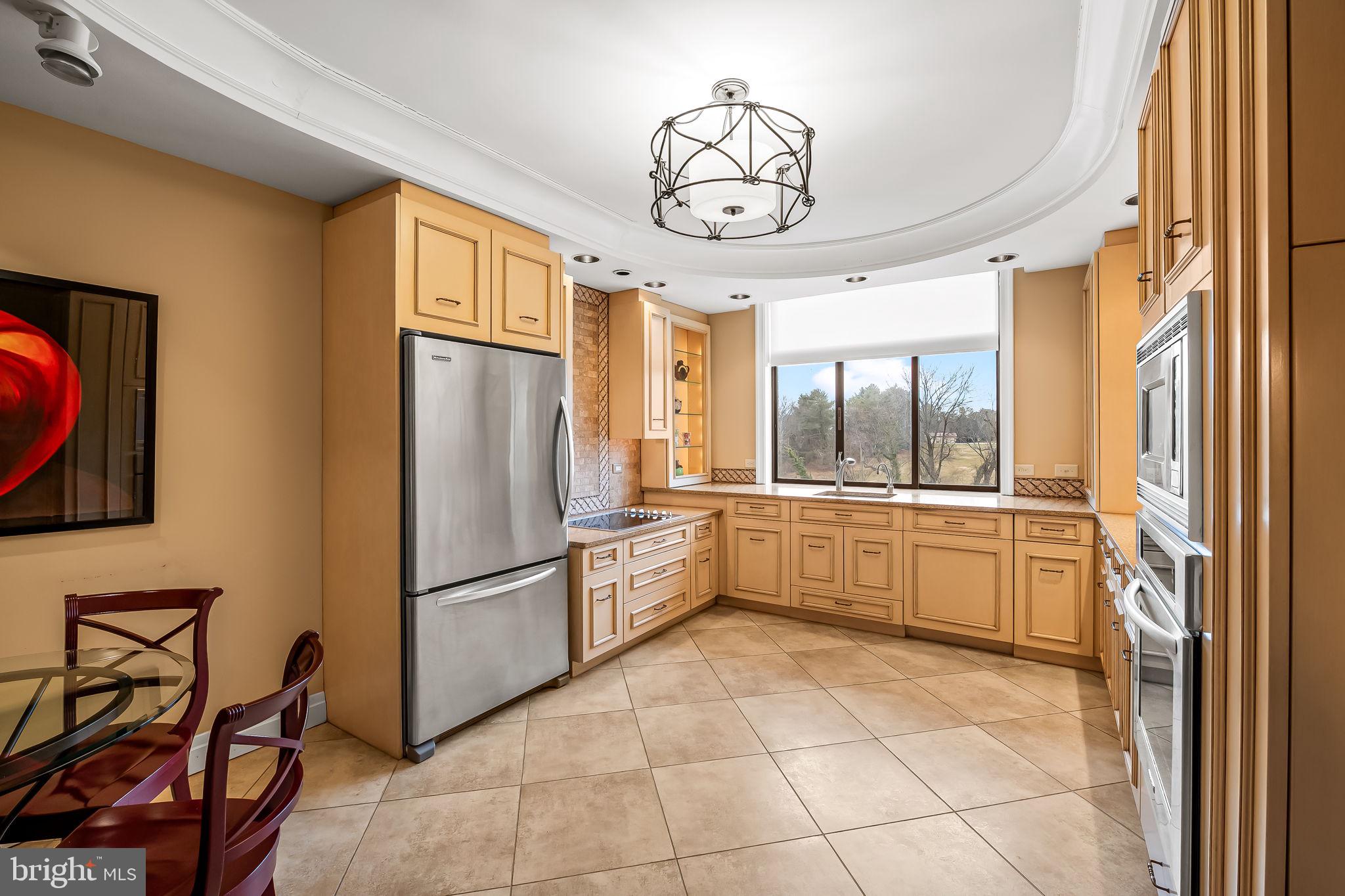 PIKESVILLE - Residential