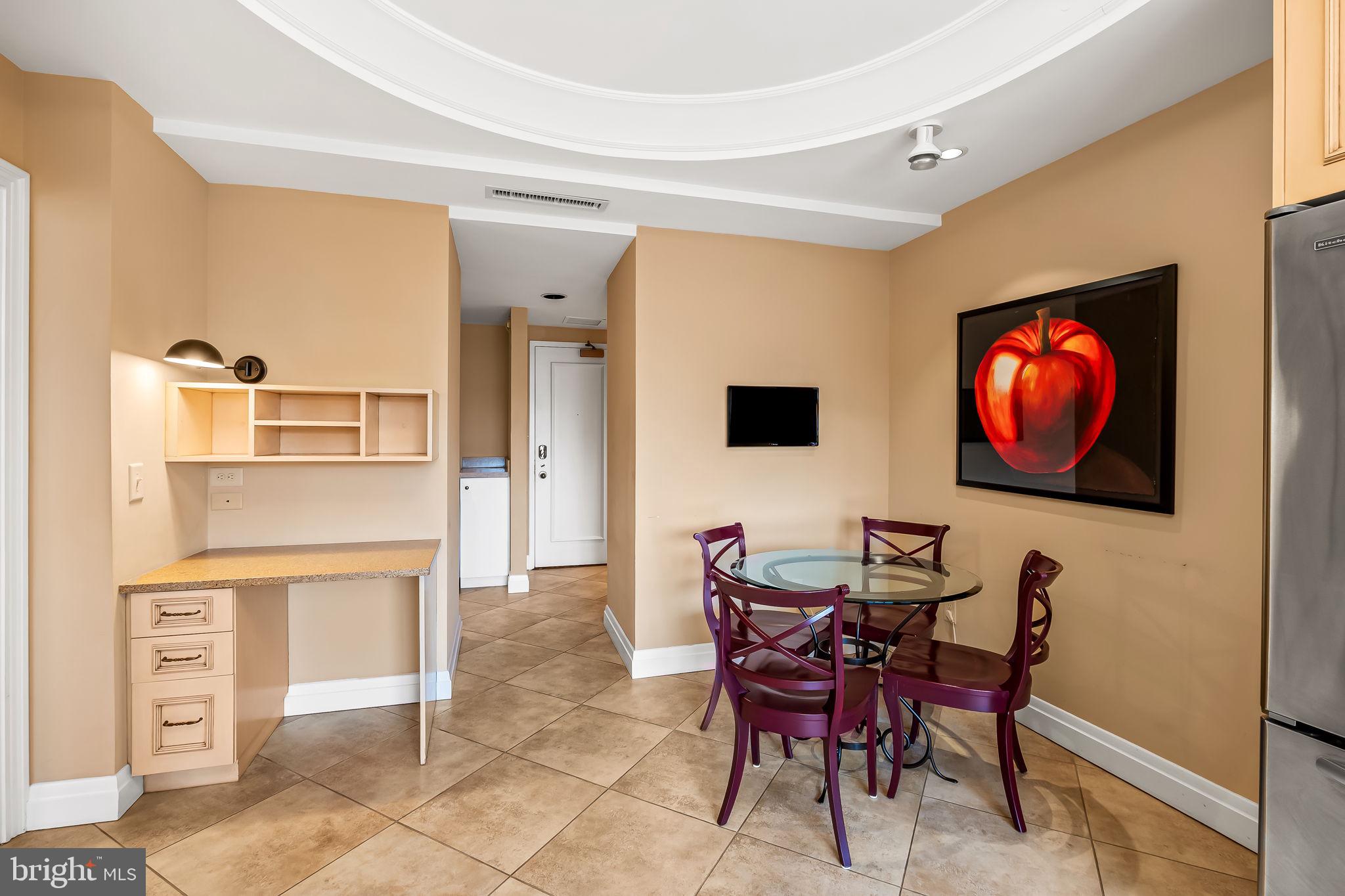 PIKESVILLE - Residential