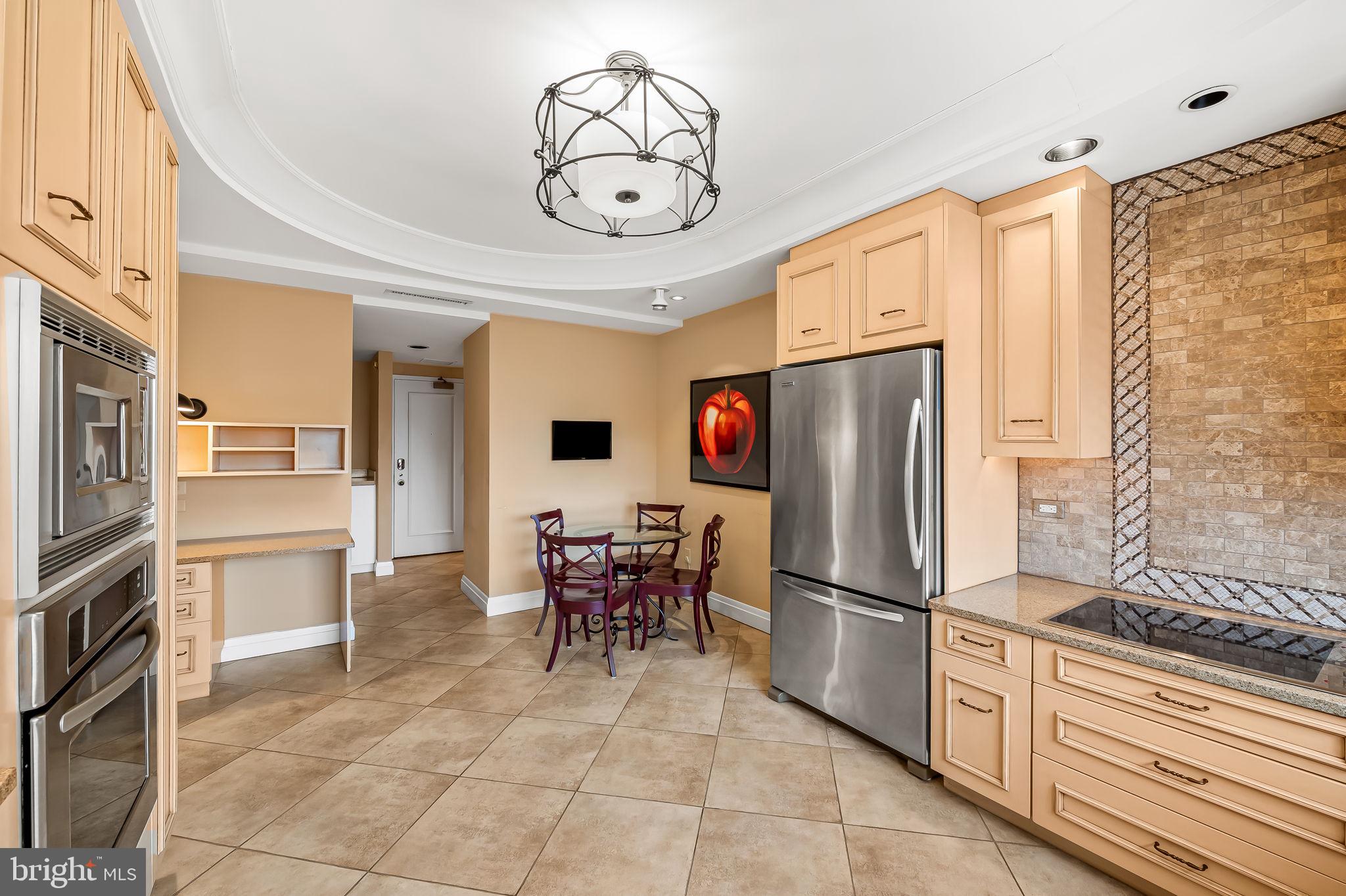 PIKESVILLE - Residential