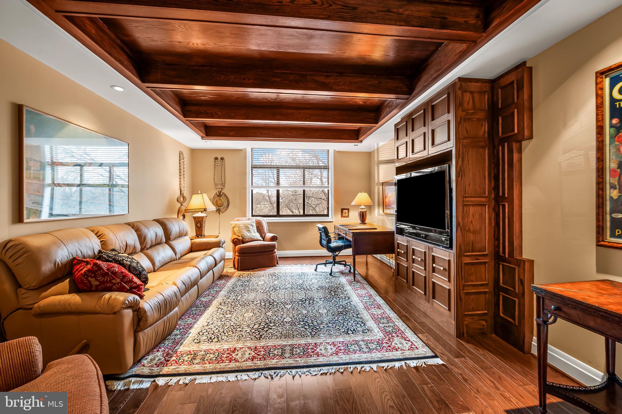 PIKESVILLE - Residential