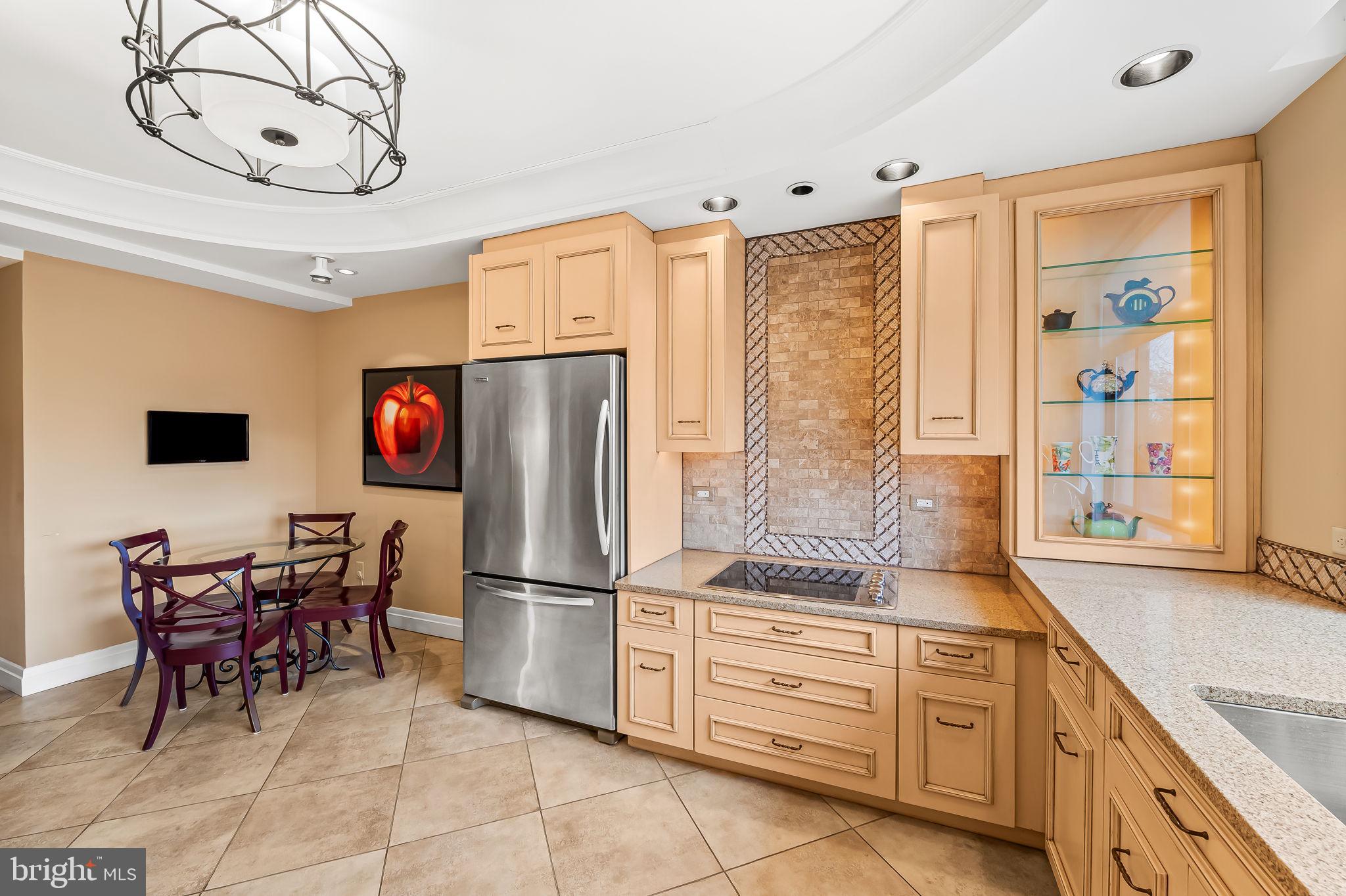 PIKESVILLE - Residential