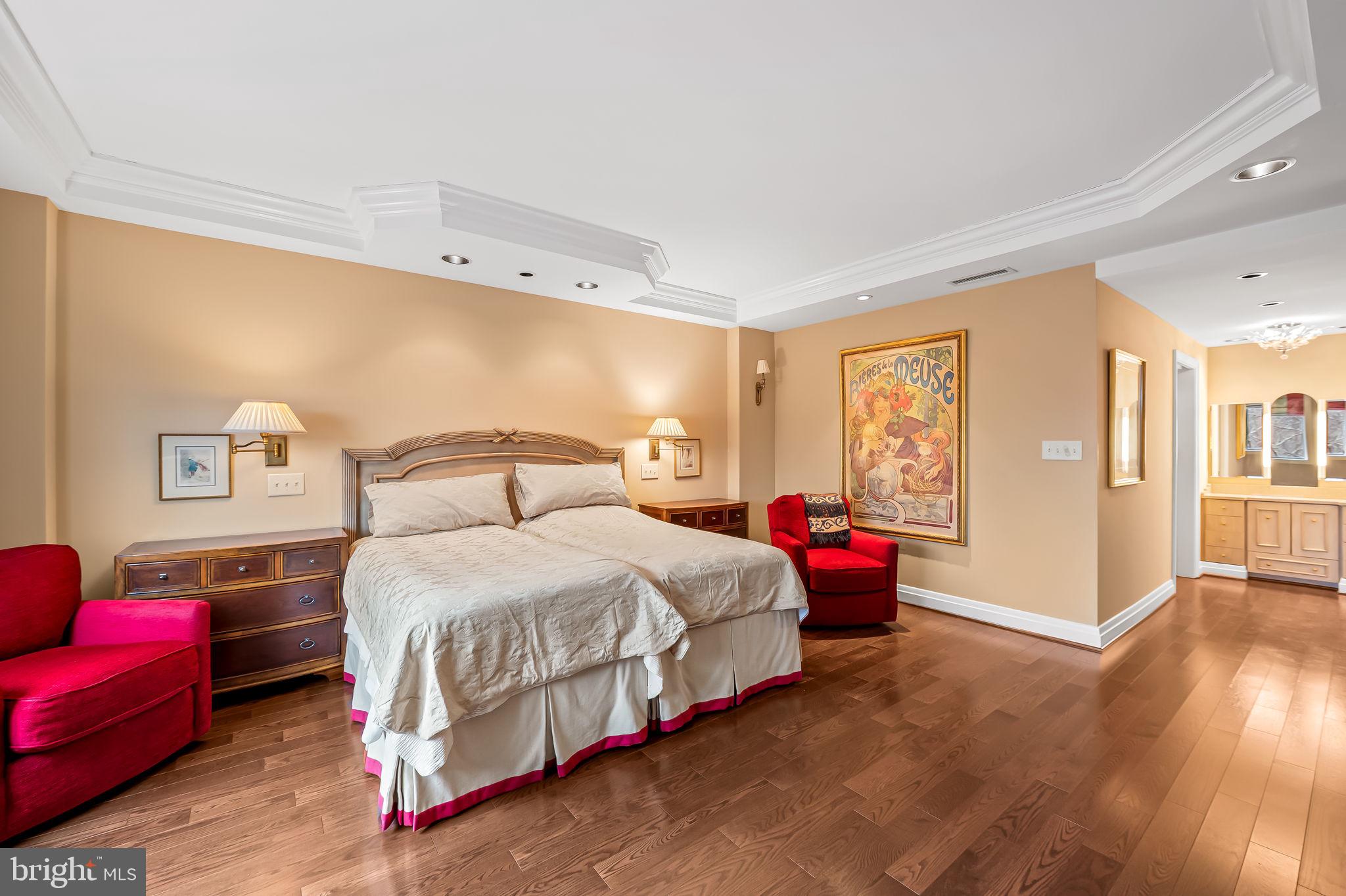 PIKESVILLE - Residential