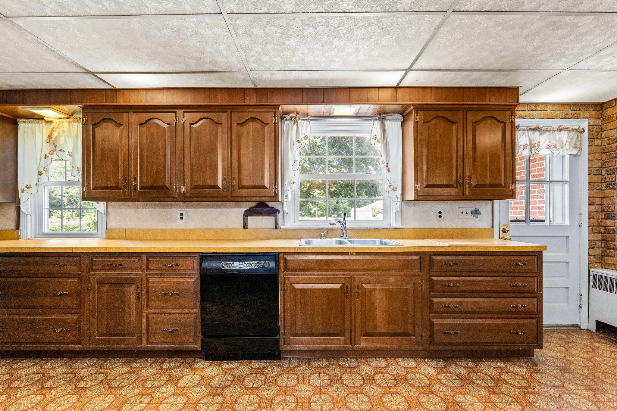 LONG BAR HARBOR - Residential