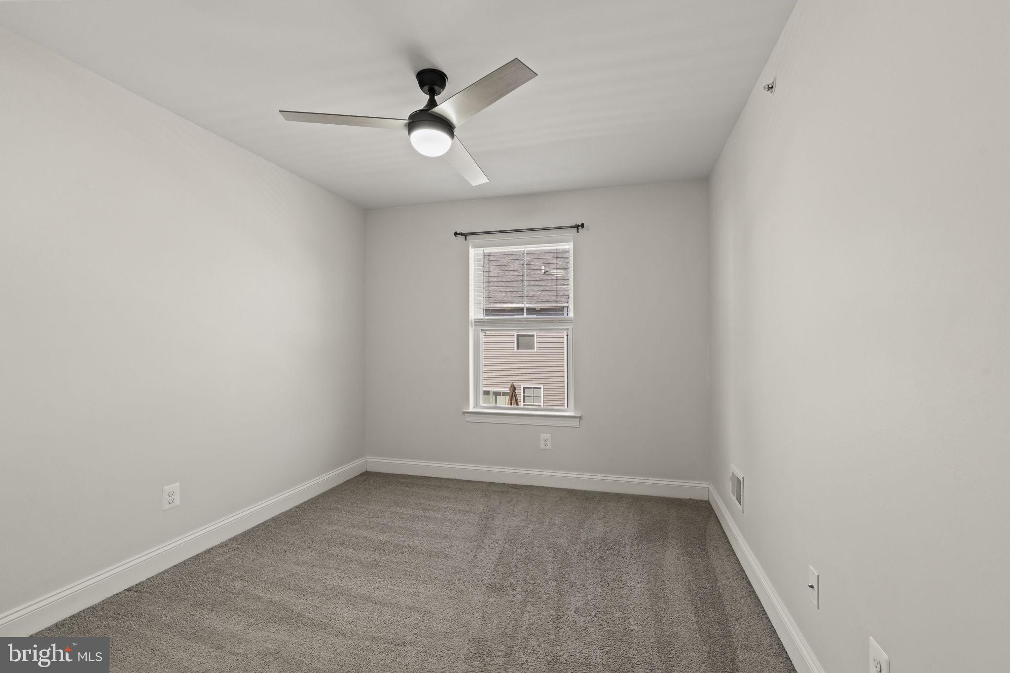MERION POINTE - Residential