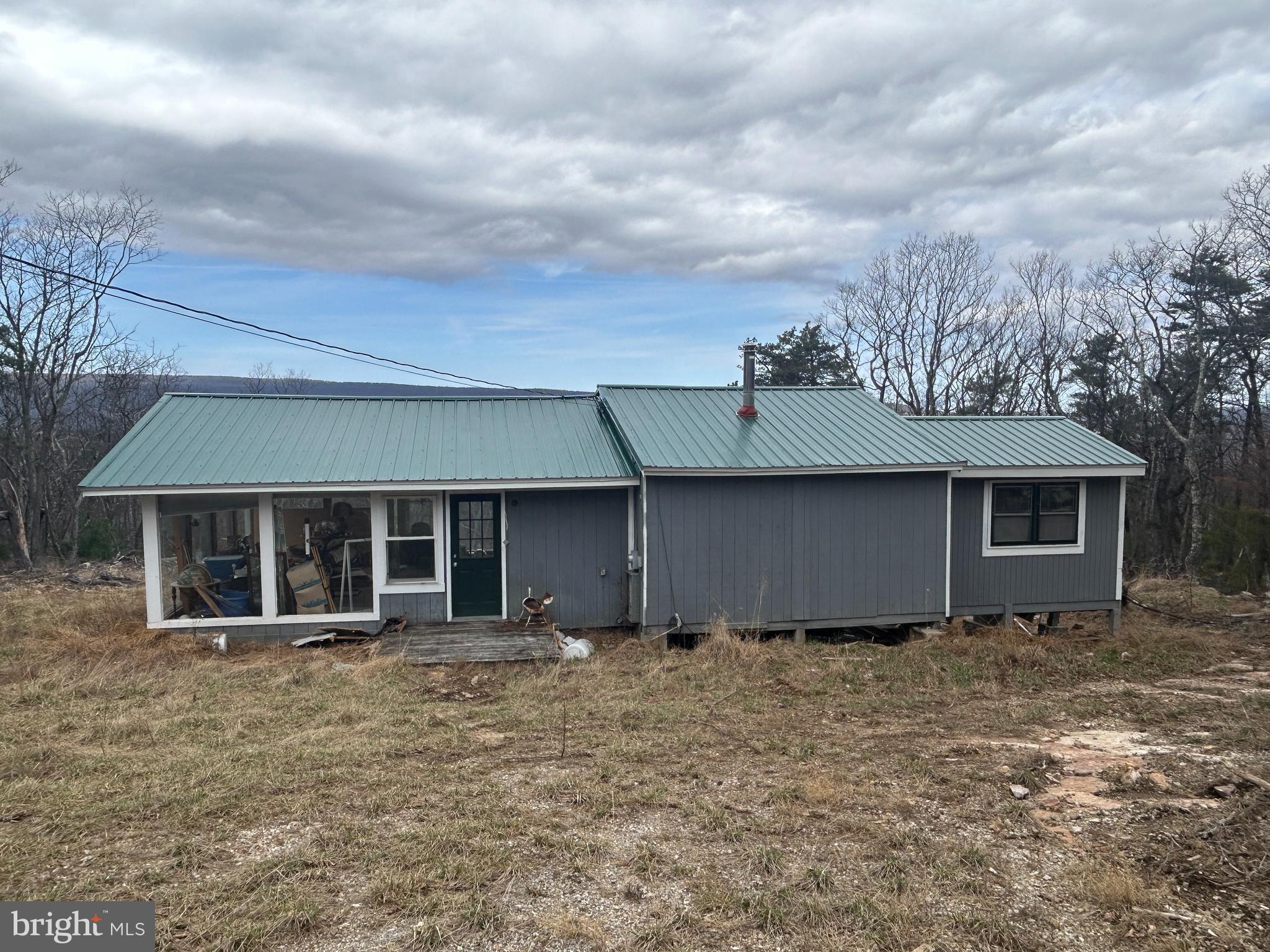 PINE RDG RANCHETTS - Residential