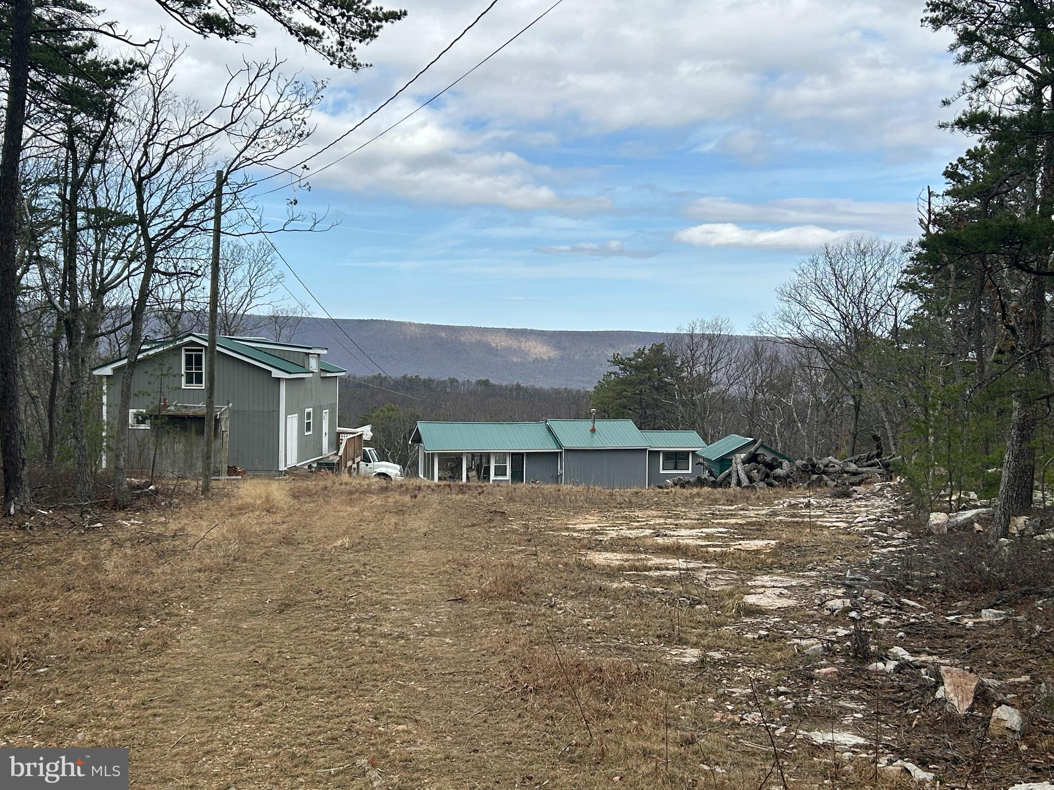 PINE RDG RANCHETTS - Residential