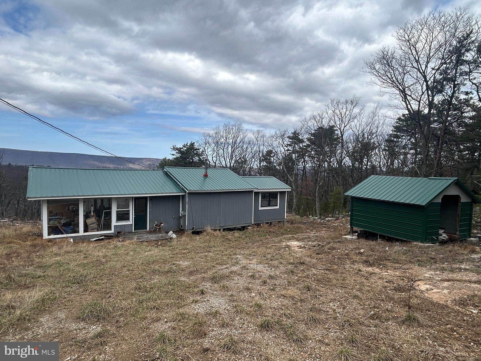 PINE RDG RANCHETTS - Residential