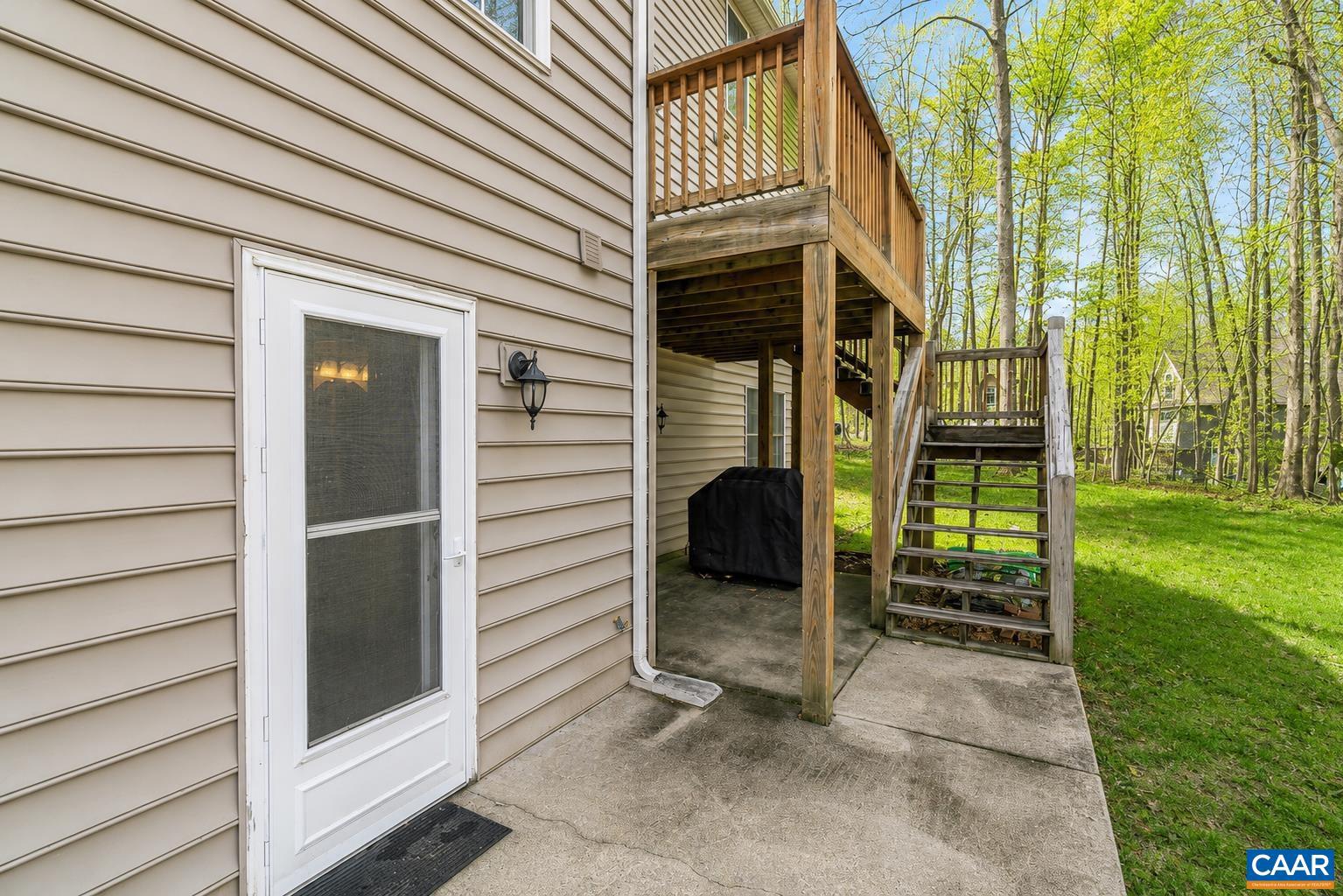 FOX HOLLOW - Residential