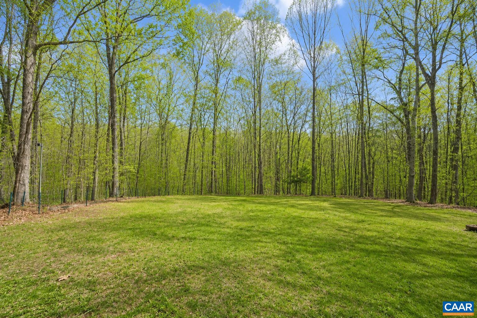 FOX HOLLOW - Residential