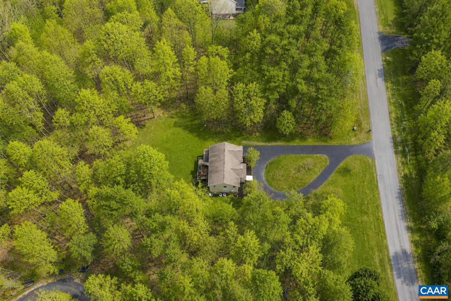 FOX HOLLOW - Residential