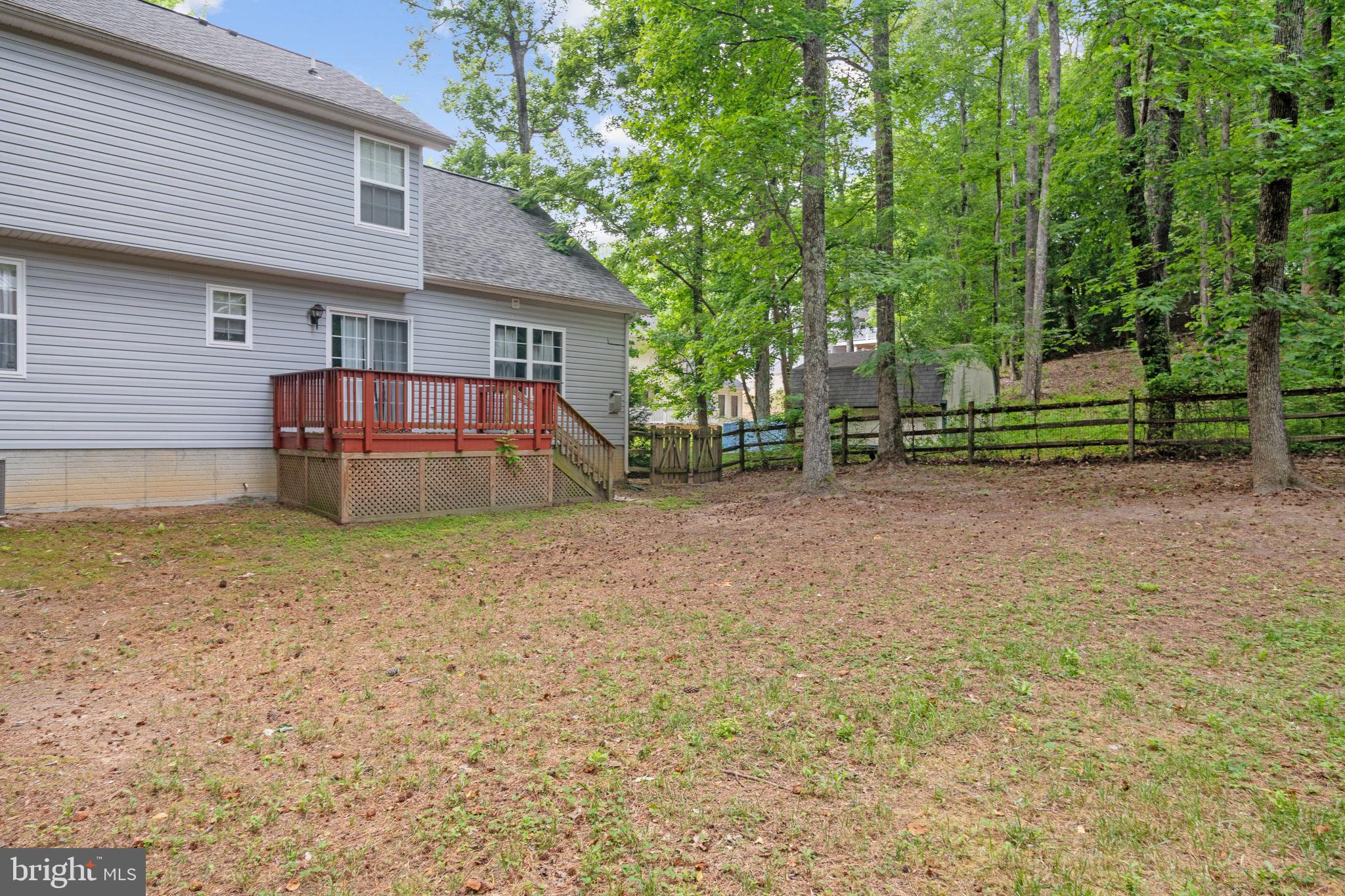 PRESIDENTIAL LAKES - Residential