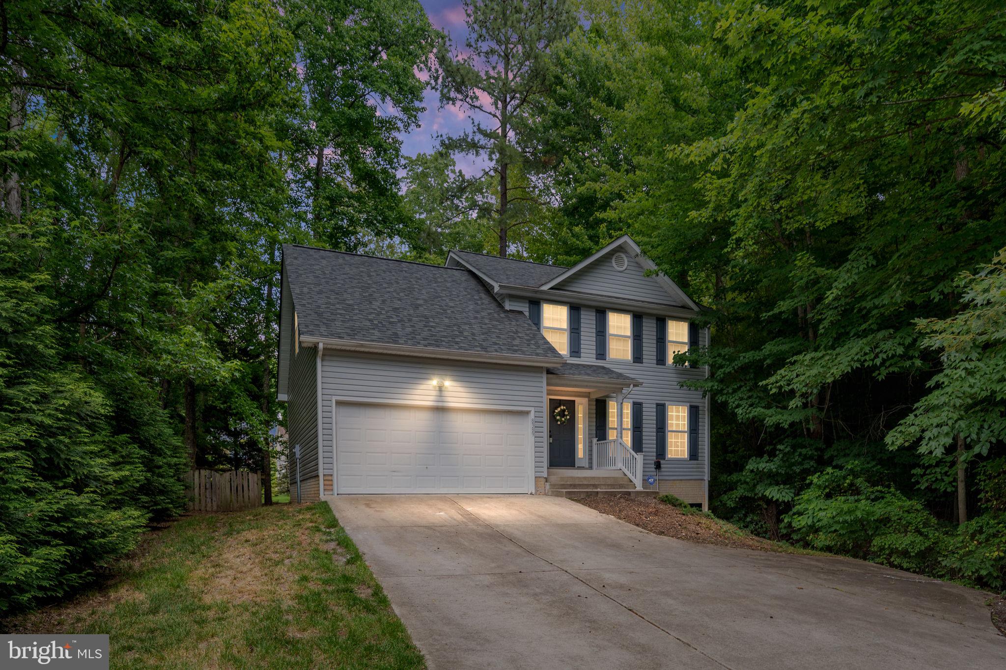 PRESIDENTIAL LAKES - Residential