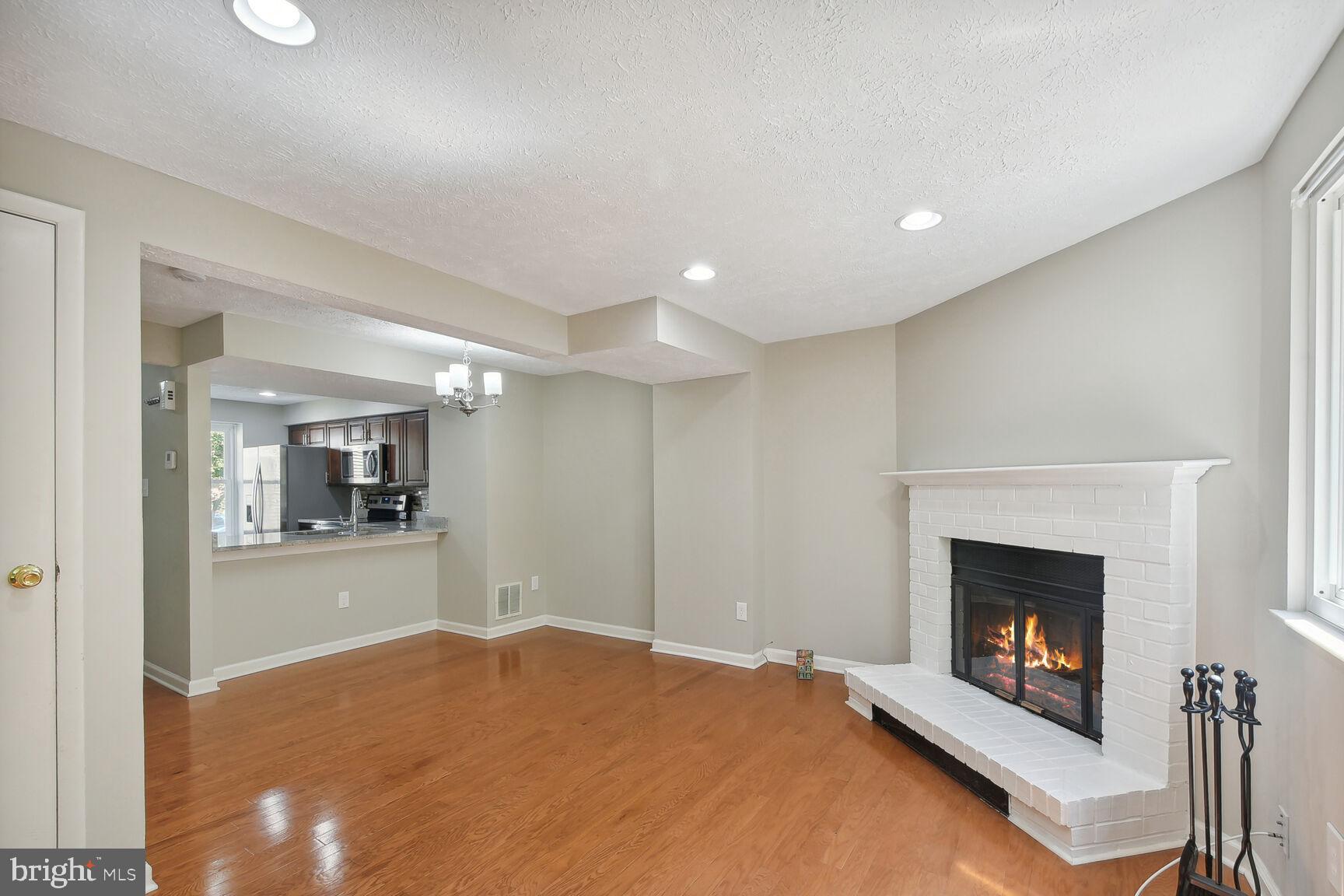 SUGARLAND RUN - Residential