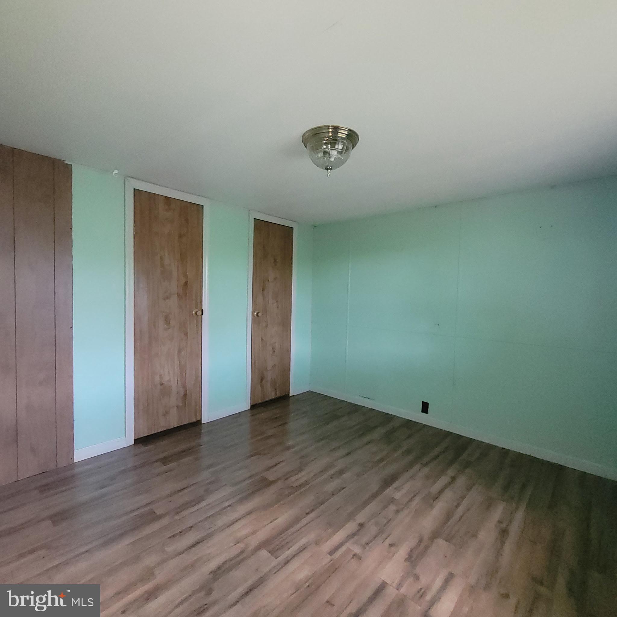 OAK KNOLL ESTATES - Residential