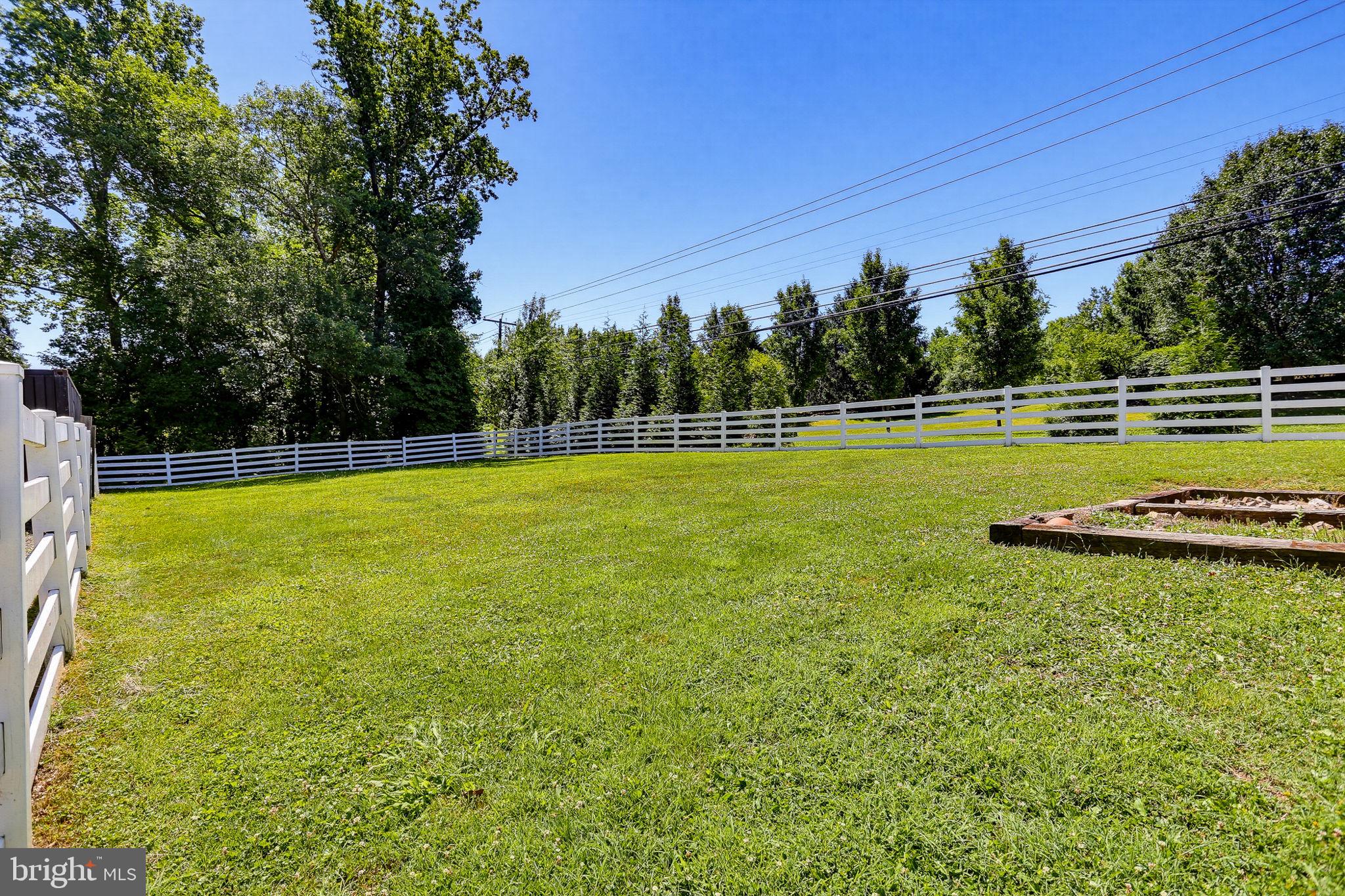PERRYHALL - Residential