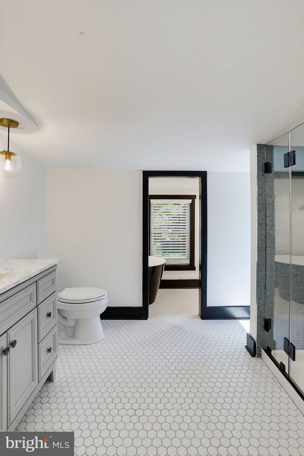PERRYHALL - Residential