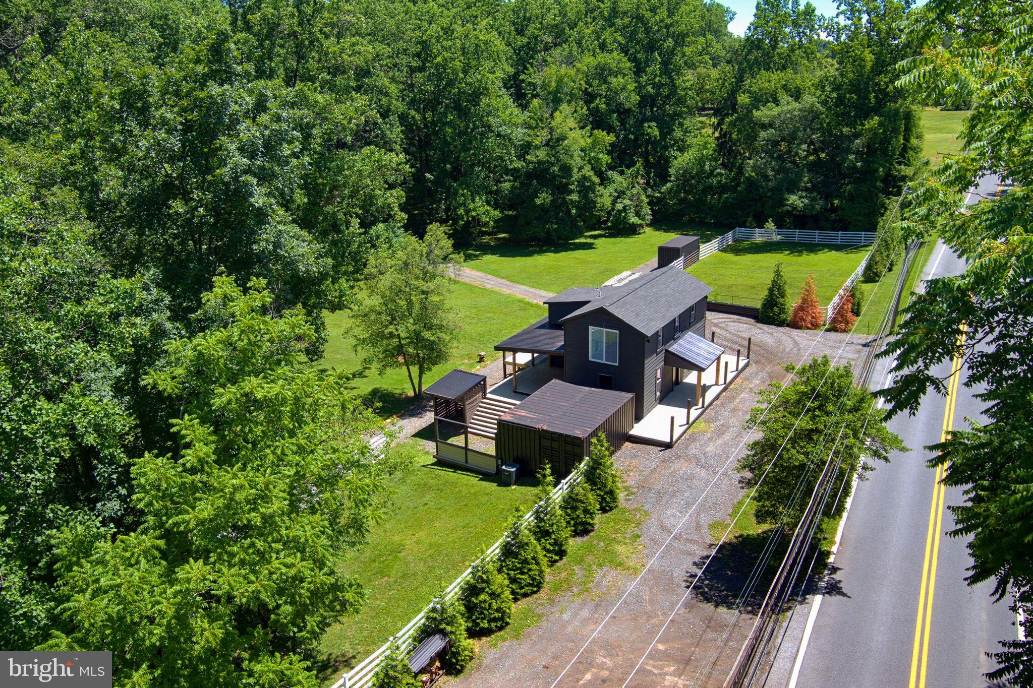 PERRYHALL - Residential