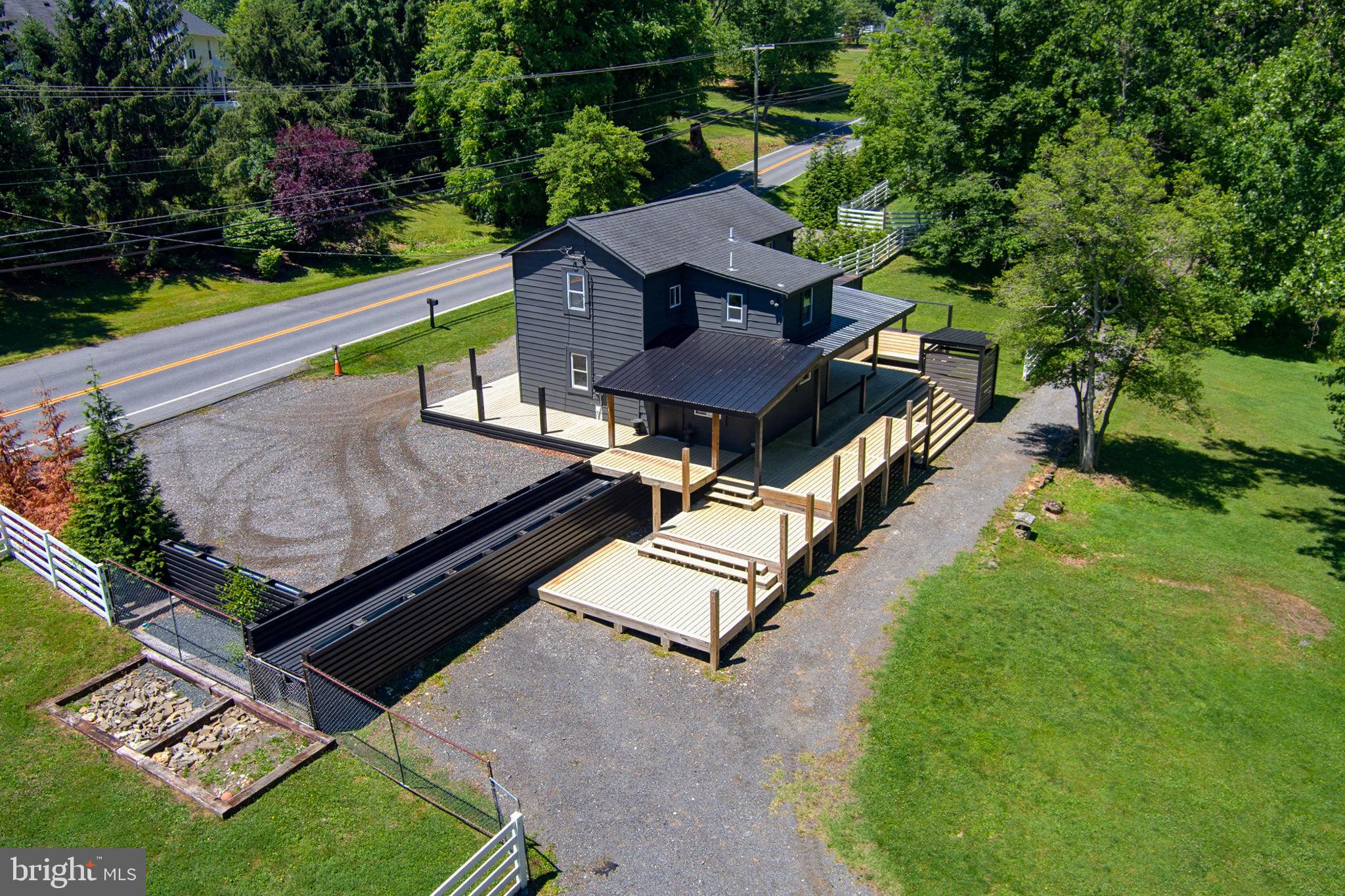 PERRYHALL - Residential