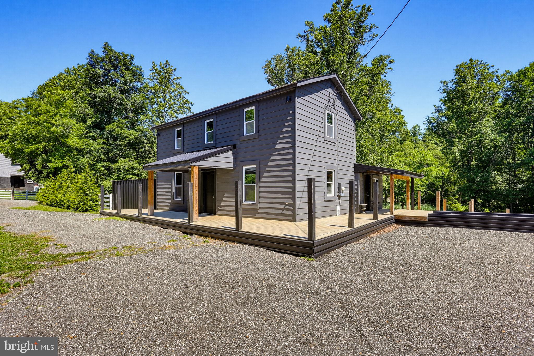PERRYHALL - Residential