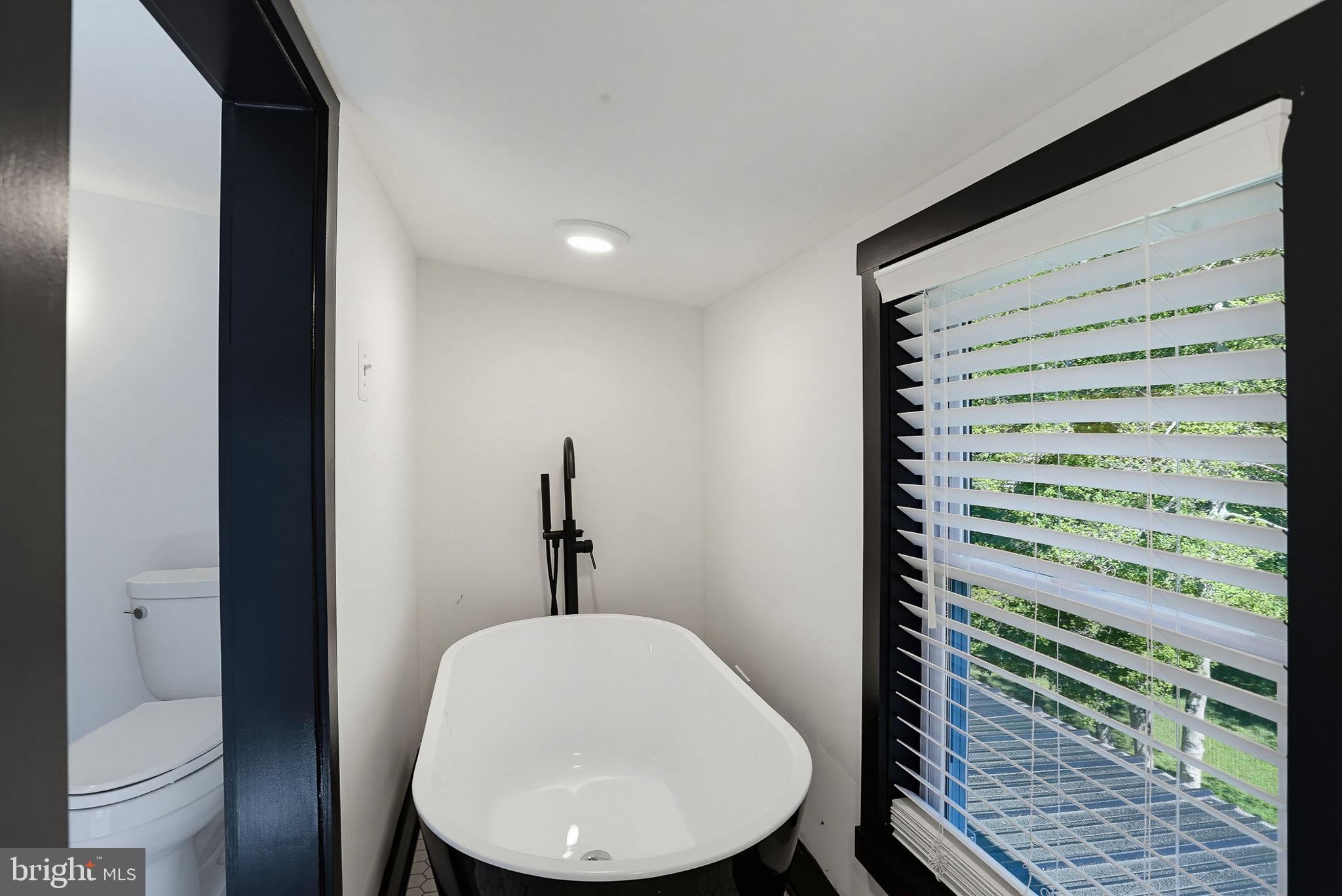 PERRYHALL - Residential