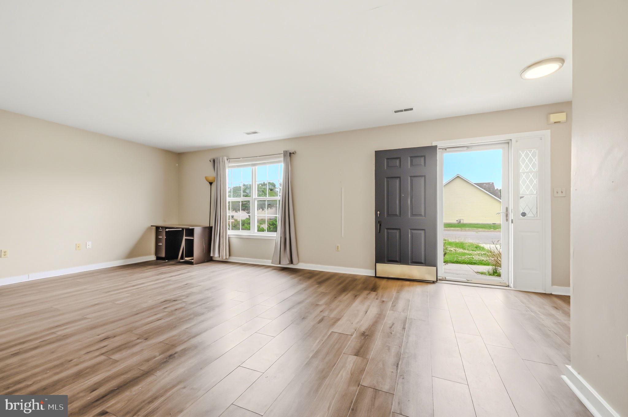 BAY TREE - Residential