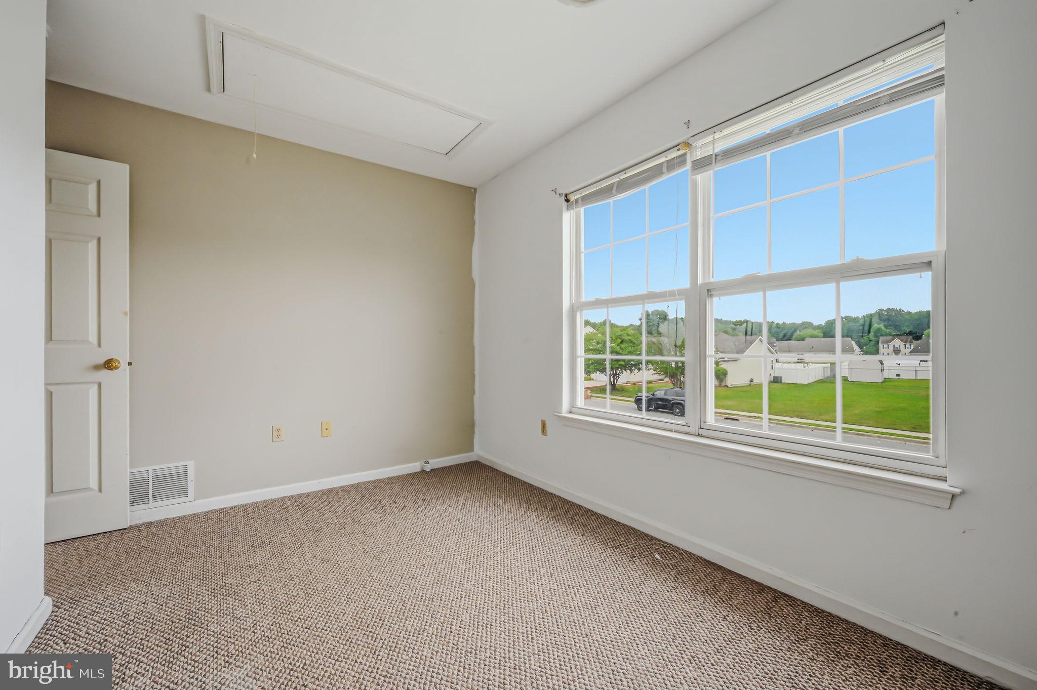 BAY TREE - Residential