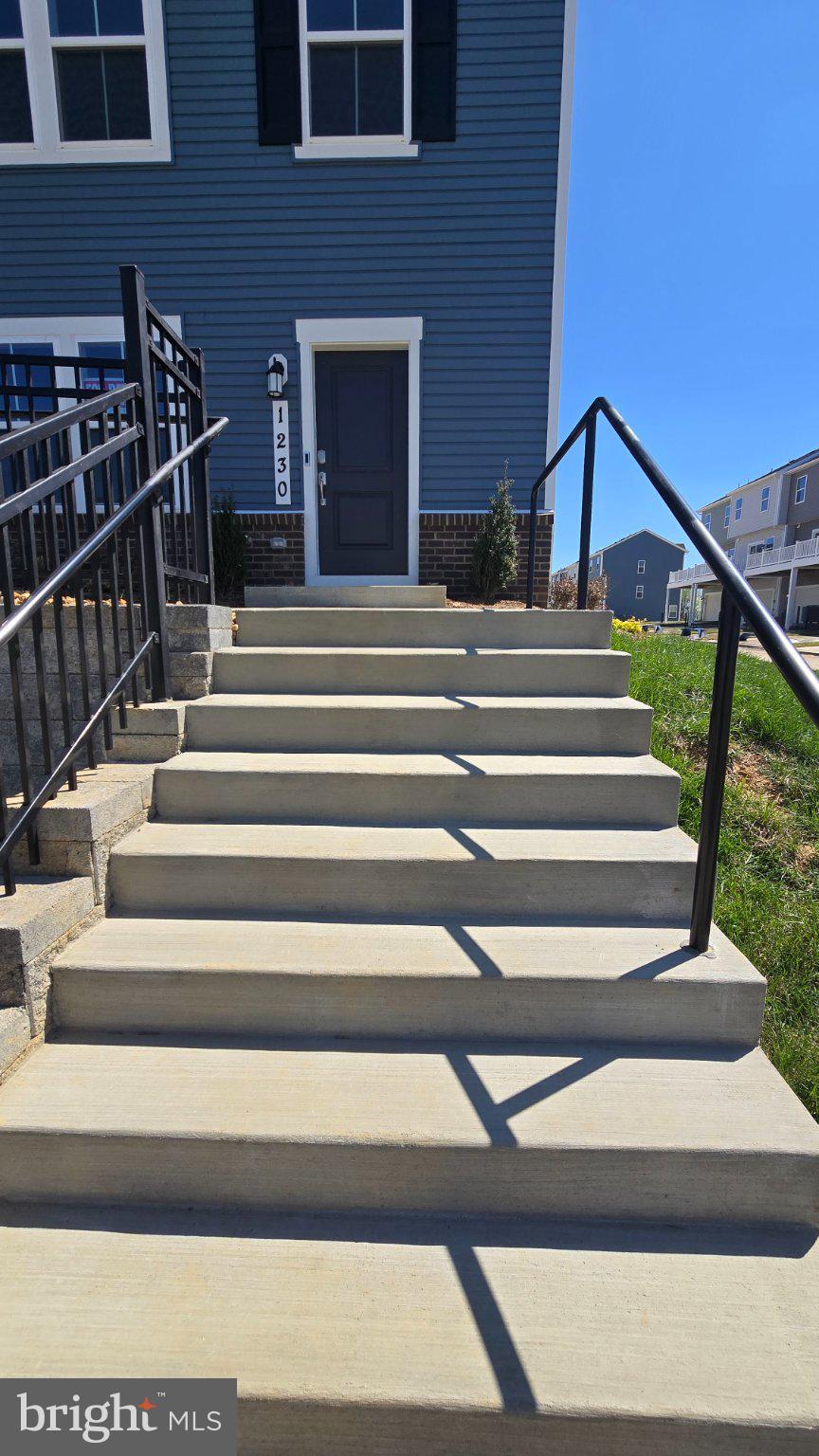 RED CLOVER MEADOWS - Residential Lease