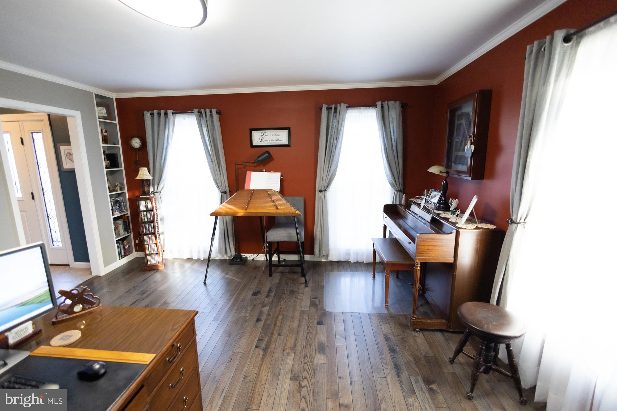 GRINDSTONE HILL ESTATES - Residential