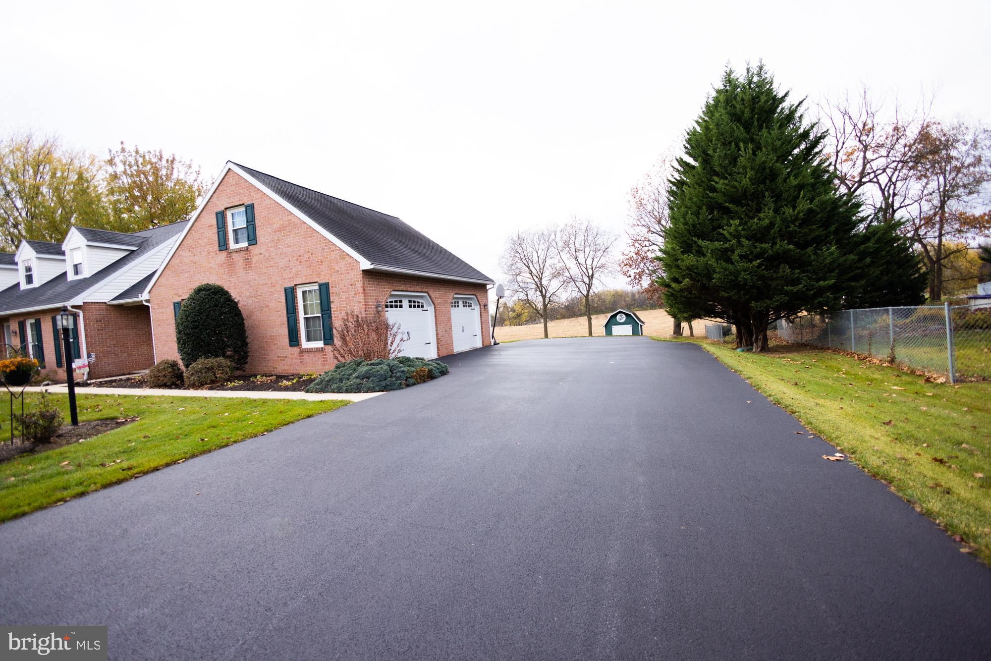 GRINDSTONE HILL ESTATES - Residential