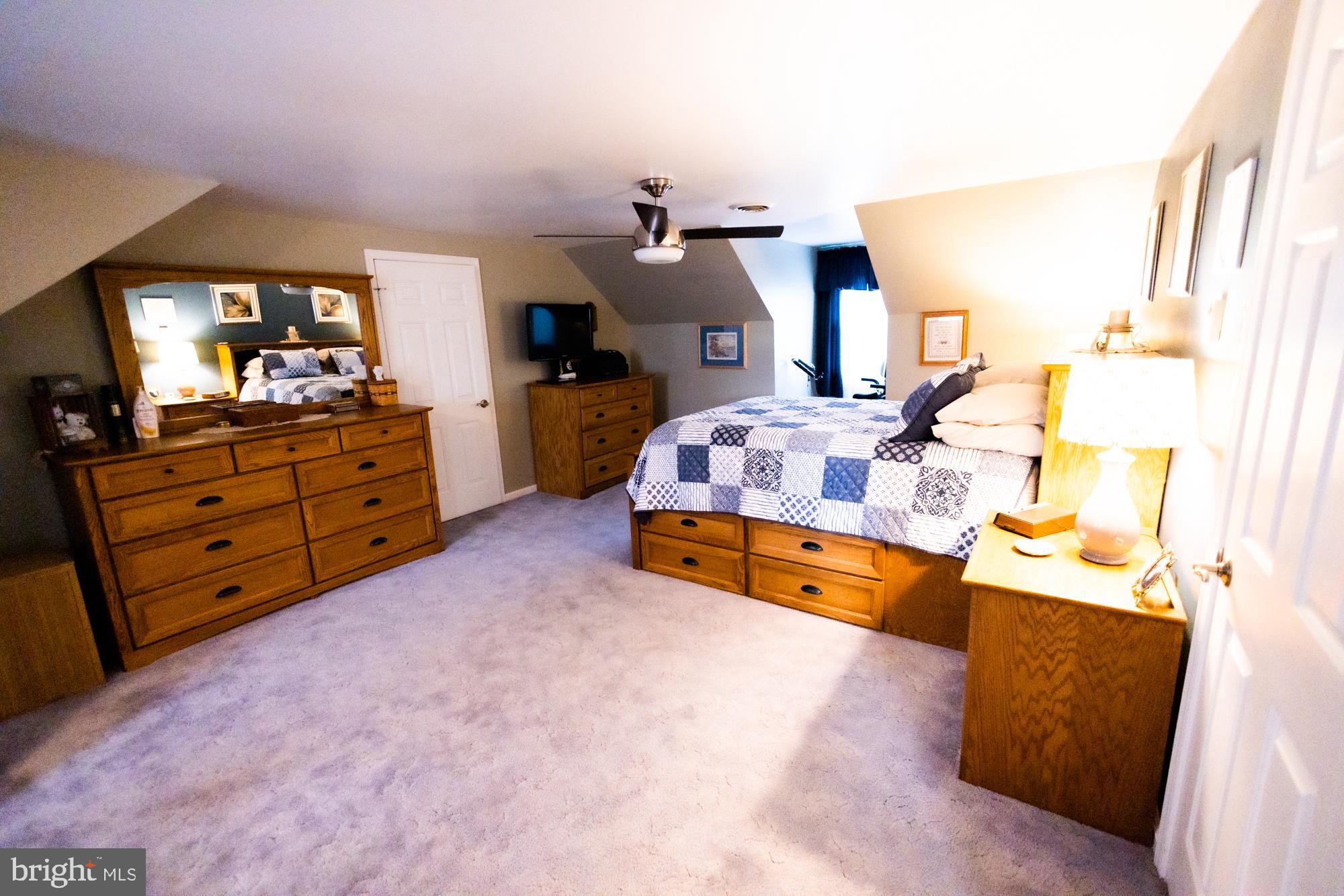 GRINDSTONE HILL ESTATES - Residential