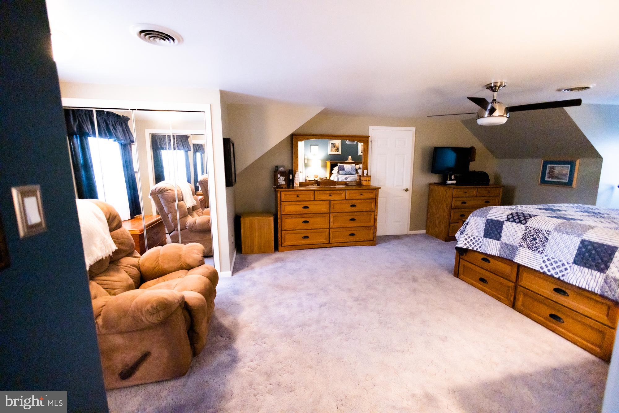 GRINDSTONE HILL ESTATES - Residential