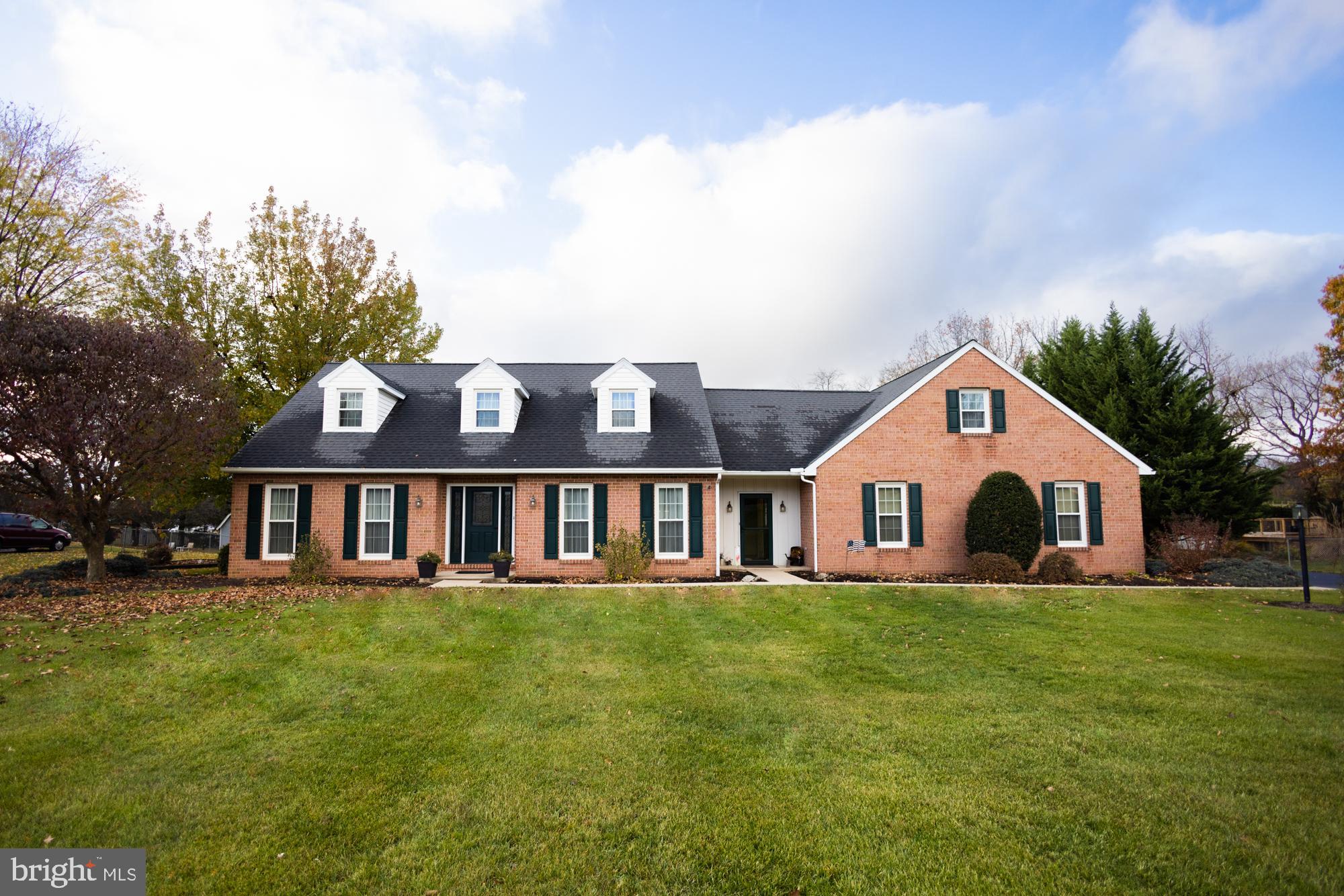 GRINDSTONE HILL ESTATES - Residential