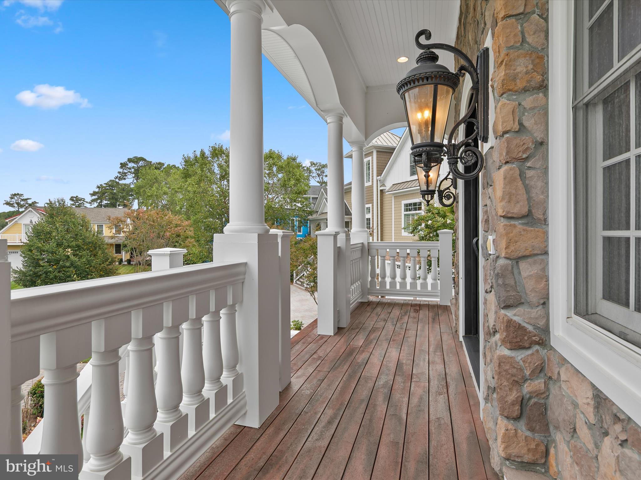 PENINSULA - Residential