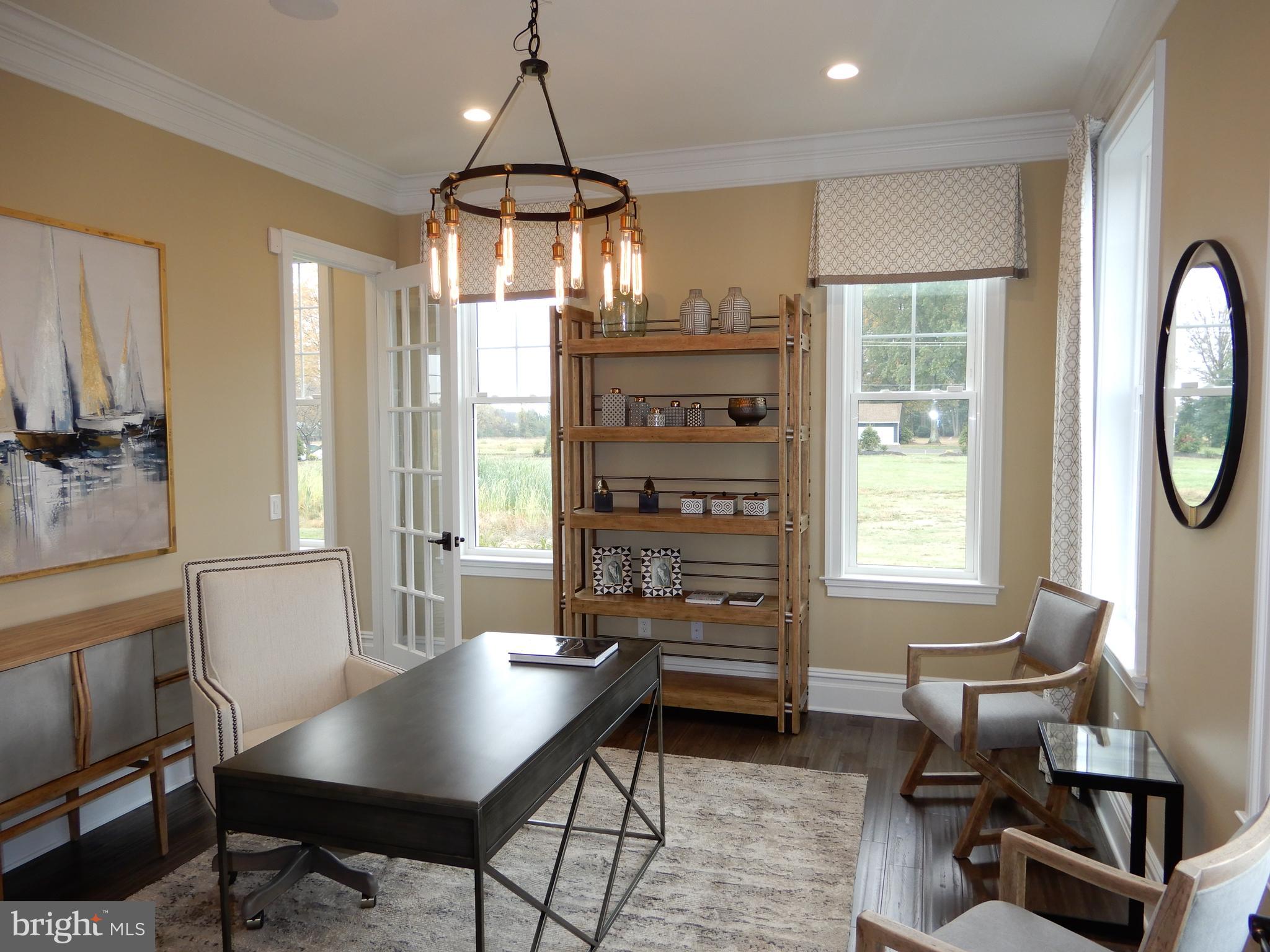 CRIMSON GLEN - Residential