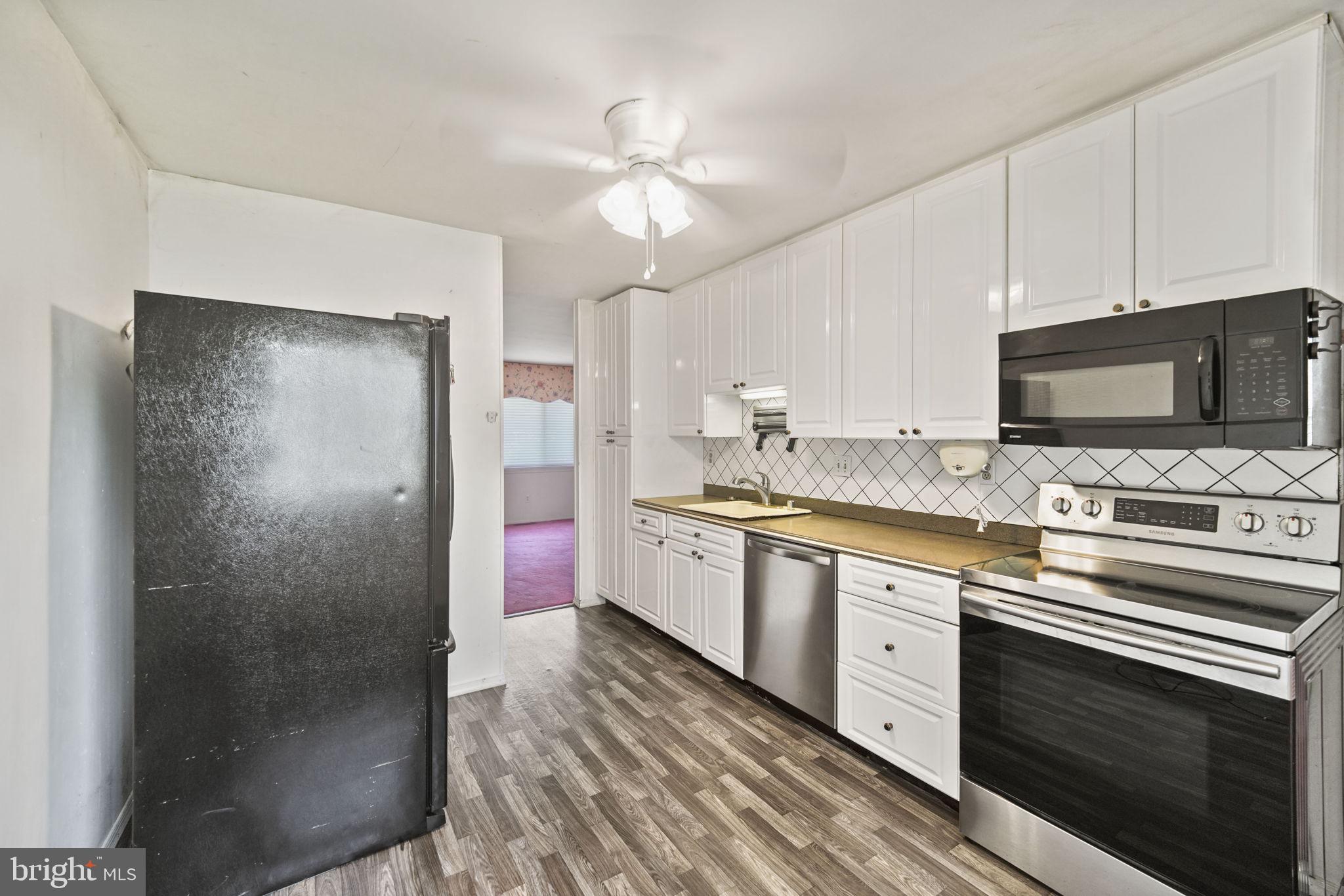 PORTER SQUARE - Residential