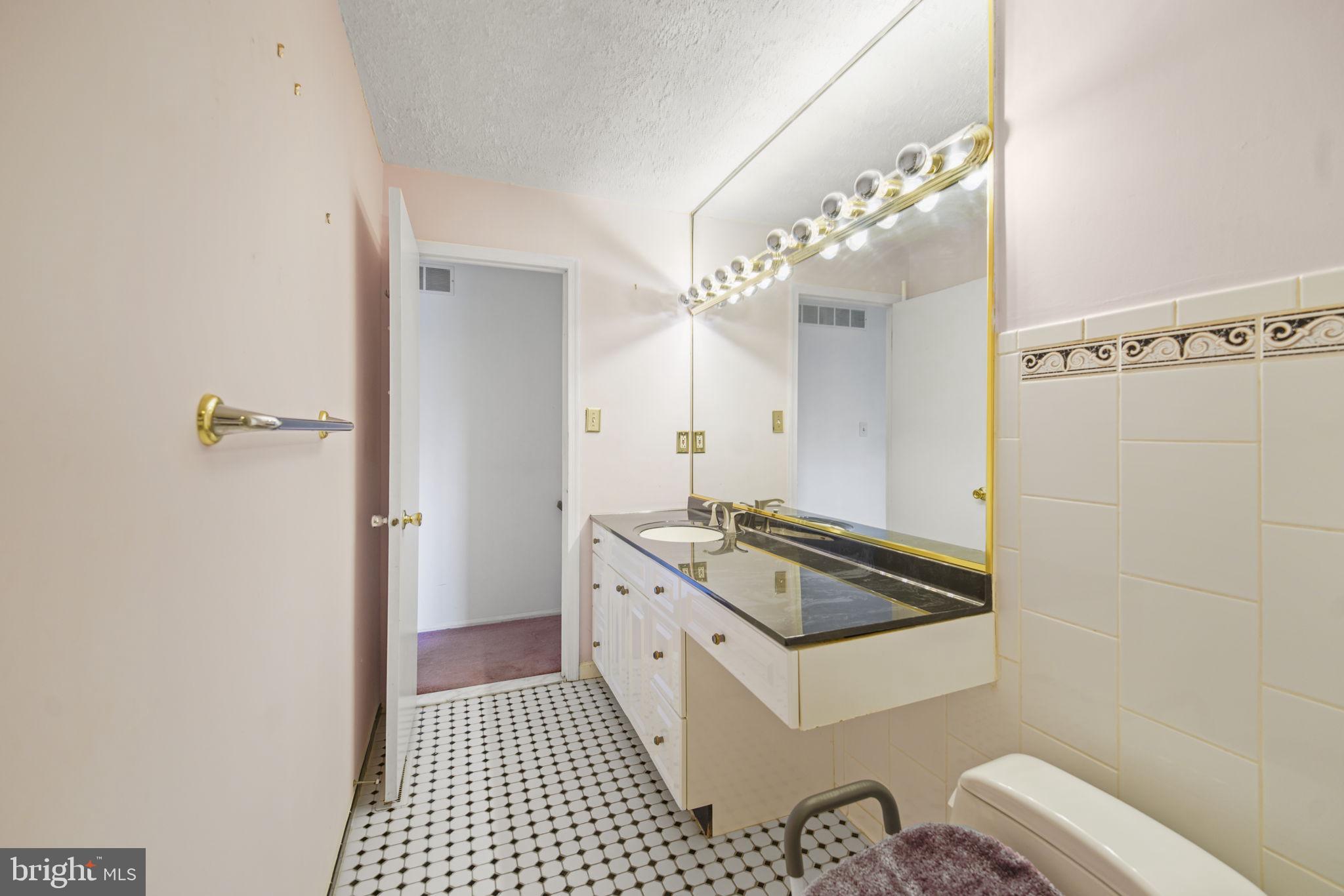 PORTER SQUARE - Residential