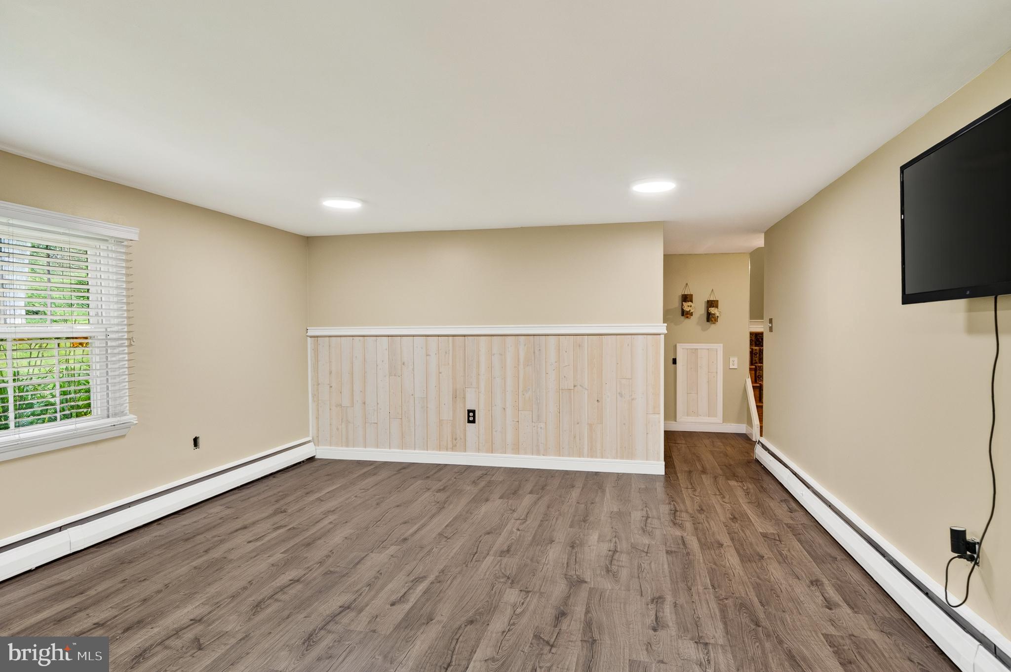 PICKERING ESTATES - Residential
