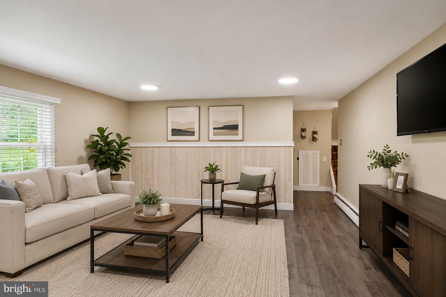 PICKERING ESTATES - Residential