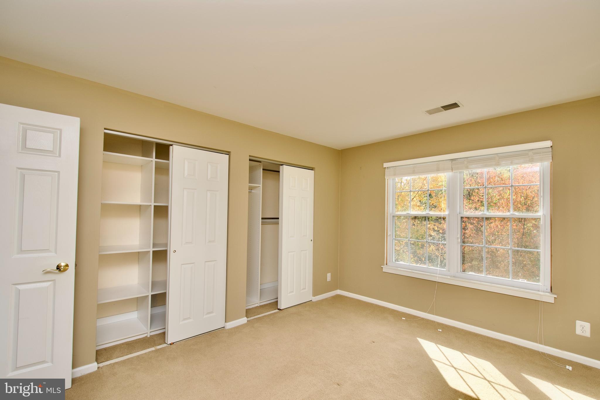 STRATFORD PLACE AT KINGS - Residential