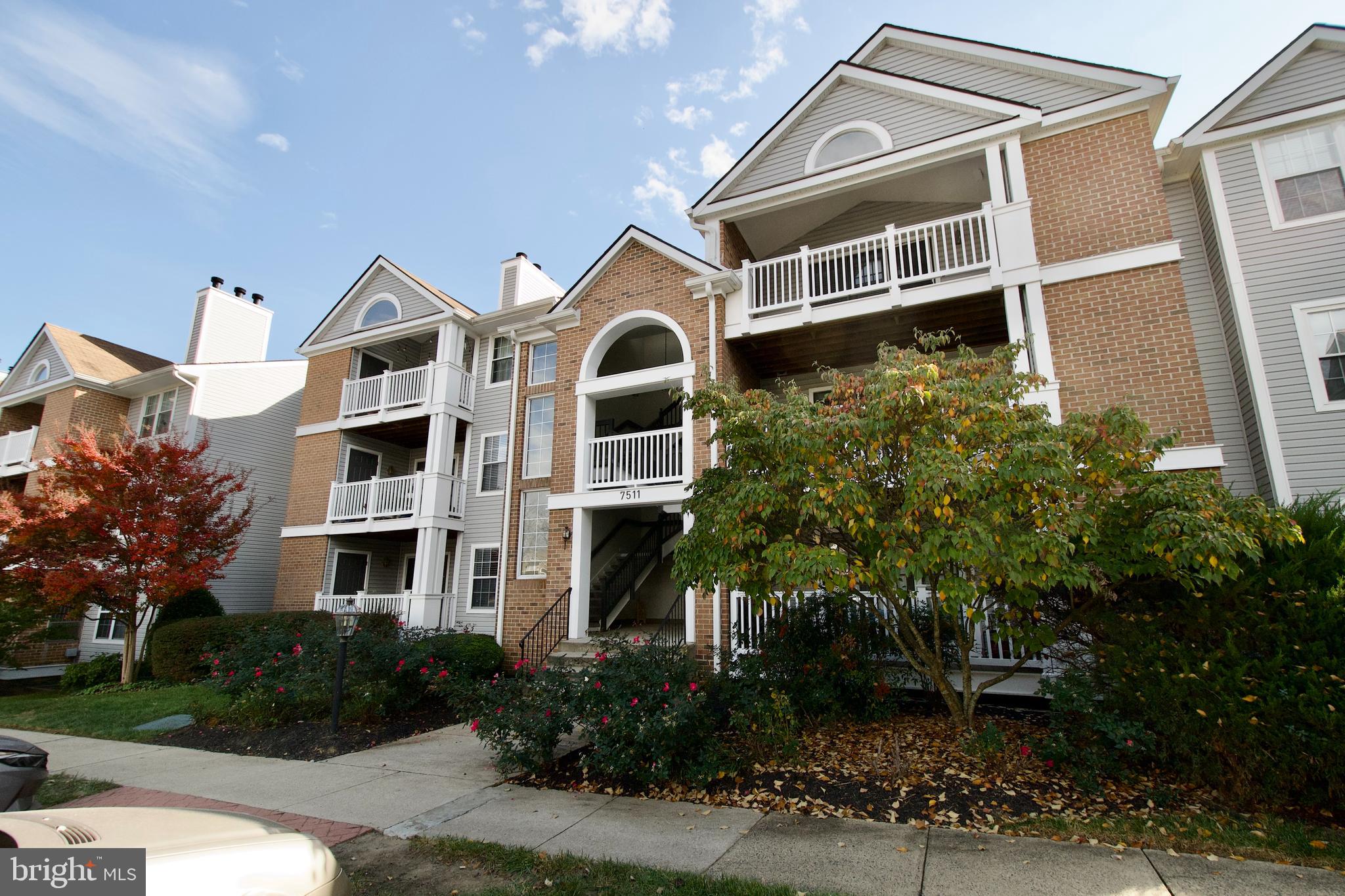 STRATFORD PLACE AT KINGS - Residential