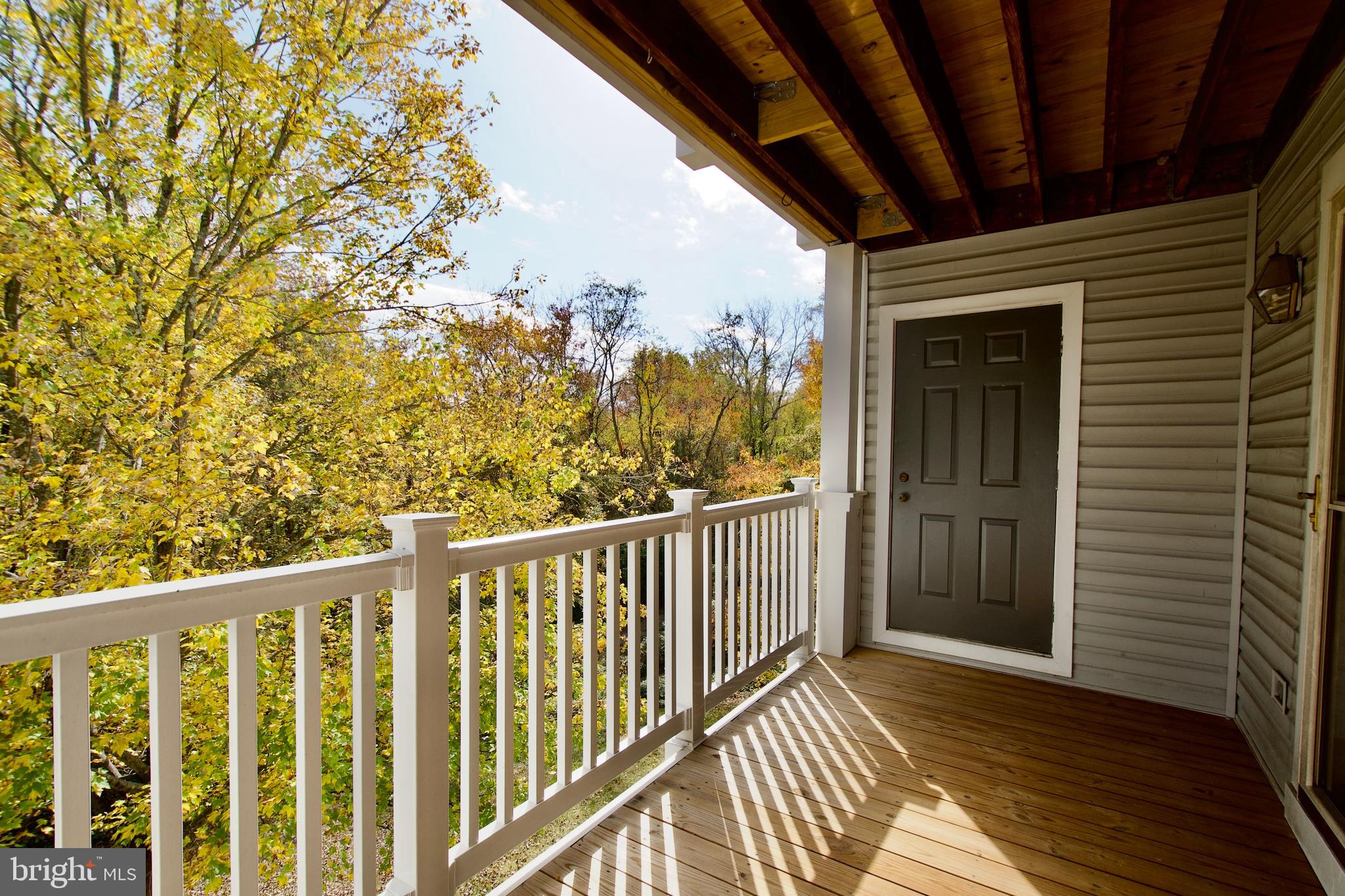 STRATFORD PLACE AT KINGS - Residential