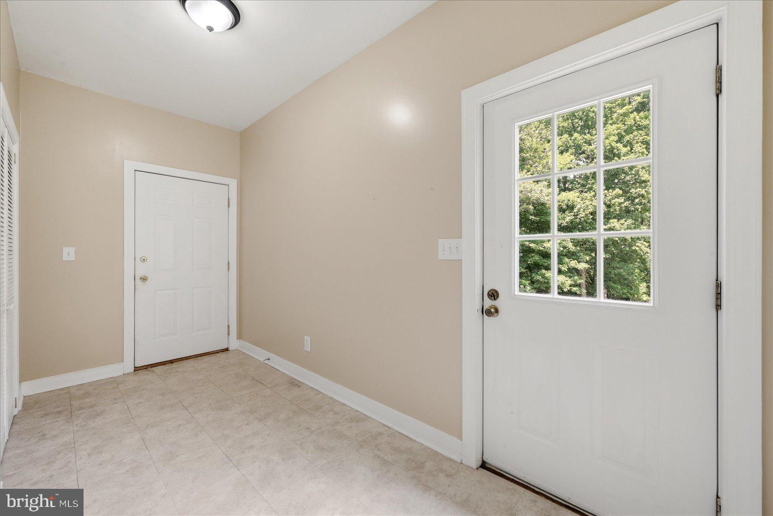 CATS PAW COVE - Residential