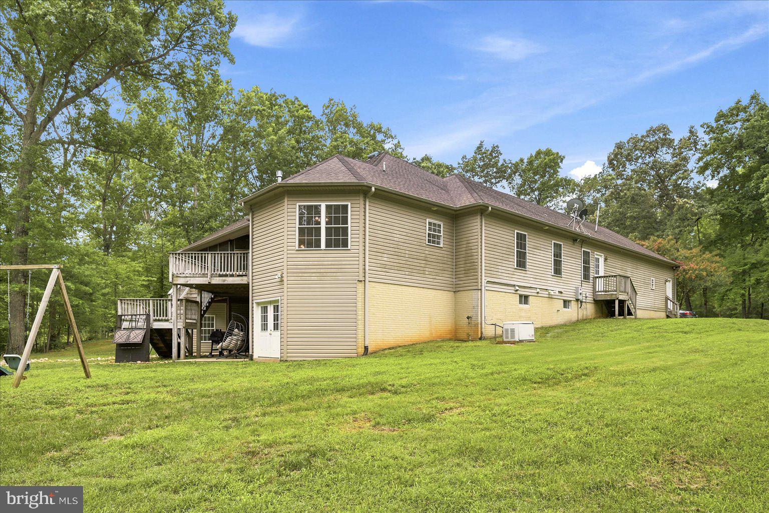 CATS PAW COVE - Residential