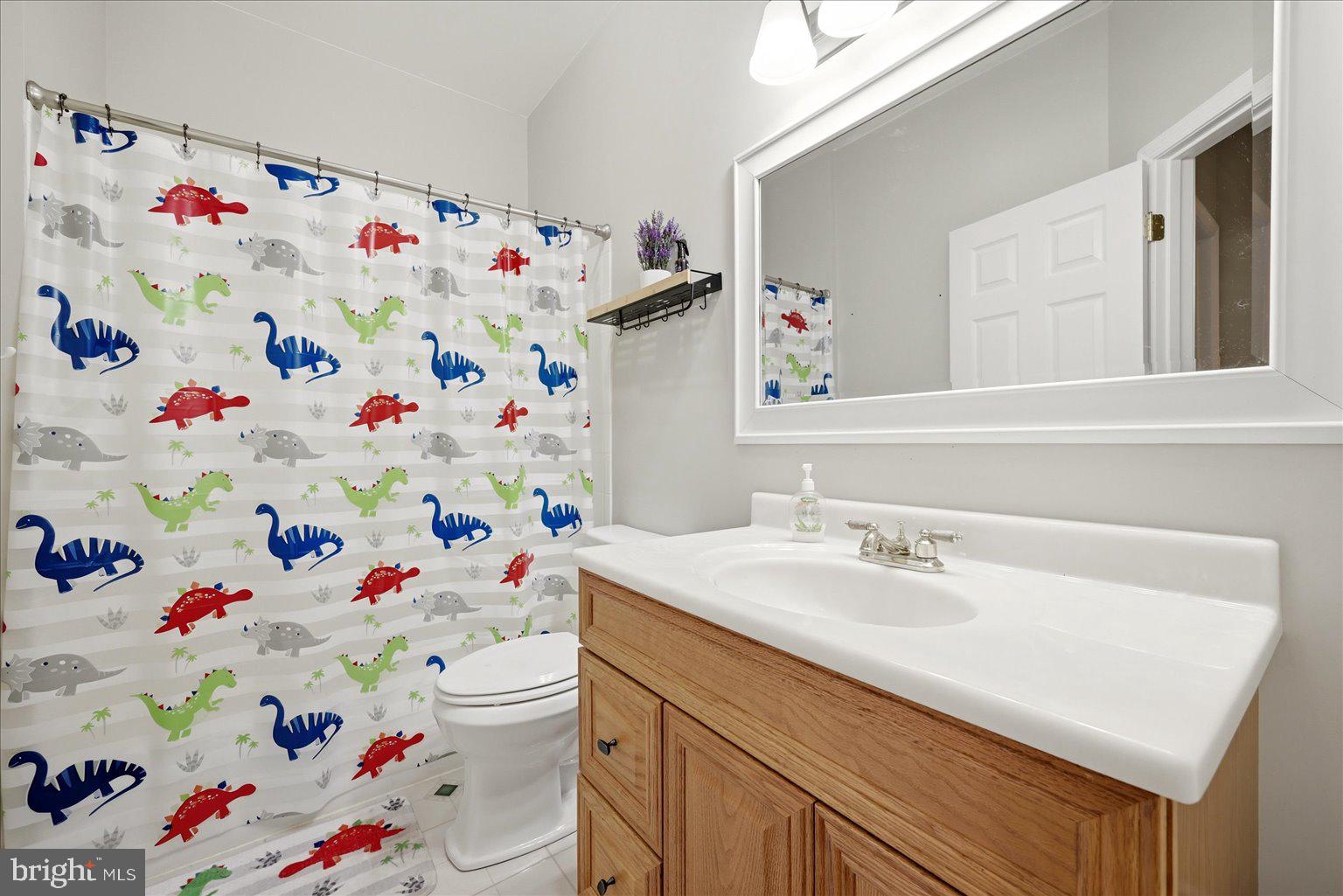 CATS PAW COVE - Residential